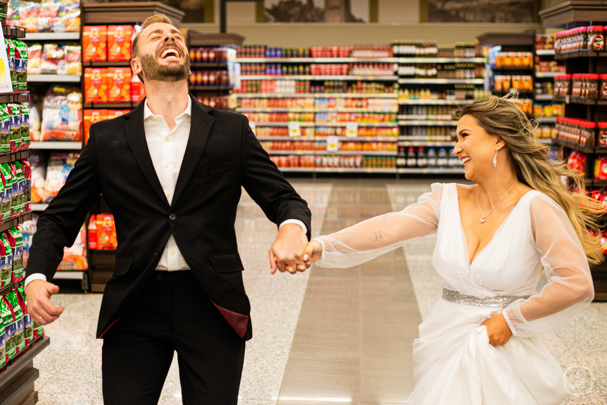 caxiasdosul,mercadoemcaxiasdosul,fotosnomercado,ensaiodecasalnomercado,casalnomercado,andreazza,superandreazza,fotosautenticas,fotosespontaneas,melhoresfotosdecasal,ensaiocriativo,ideiasdeensaio,fotoscriativasdecasal,fotospremiadas,fotografoemcaxiasdosul