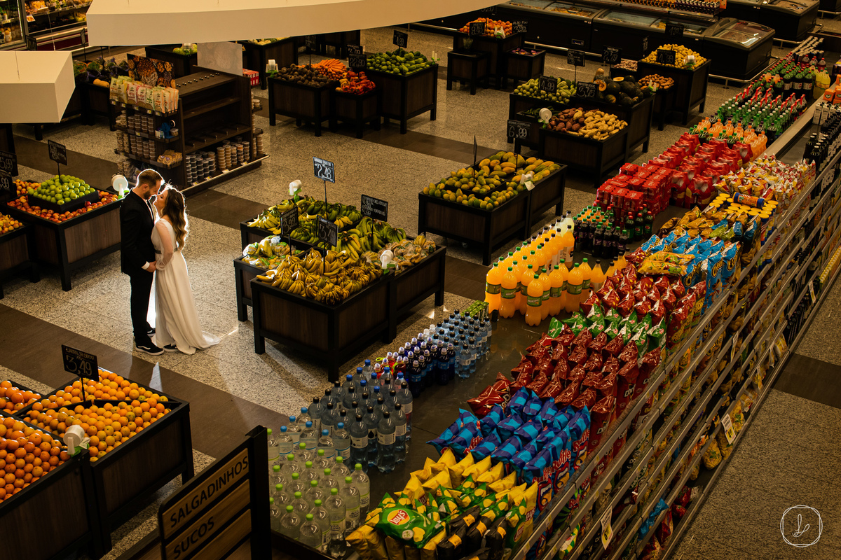 caxiasdosul,mercadoemcaxiasdosul,fotosnomercado,ensaiodecasalnomercado,casalnomercado,andreazza,superandreazza,fotosautenticas,fotosespontaneas,melhoresfotosdecasal,ensaiocriativo,ideiasdeensaio,fotoscriativasdecasal,fotospremiadas,fotografoemcaxiasdosul