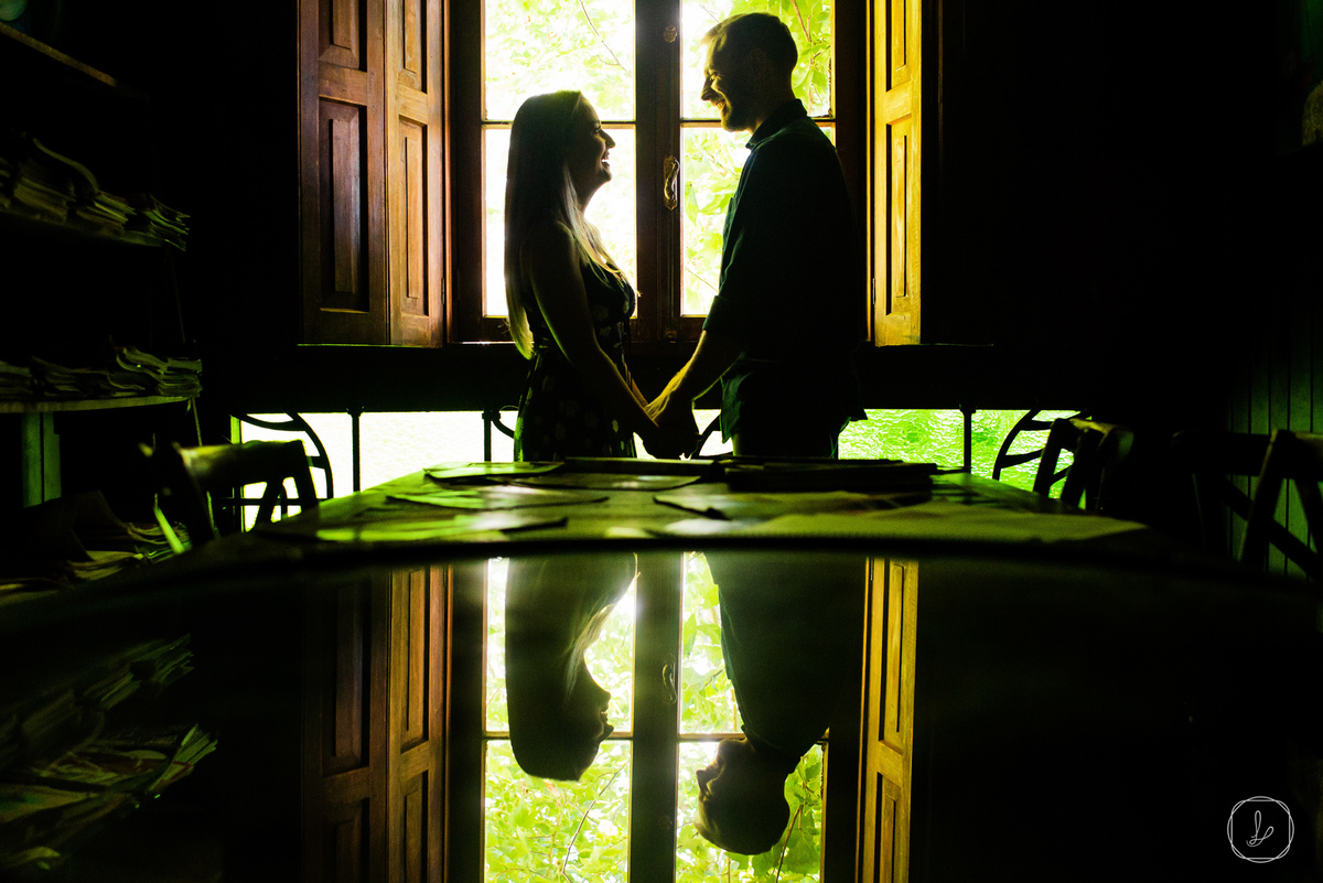 ensaiemlivrariaantiga,ensaiodecasalcomlivros,ensaionaserragaucha,saofranciscodepaula,prewedding,ensaiosdiferentes,melhoresfotosdecasal,ensaioscriativos,ensaiosdivertidos,ensaiodecasal,prewedding,serragaucha,fotografoserragaucha