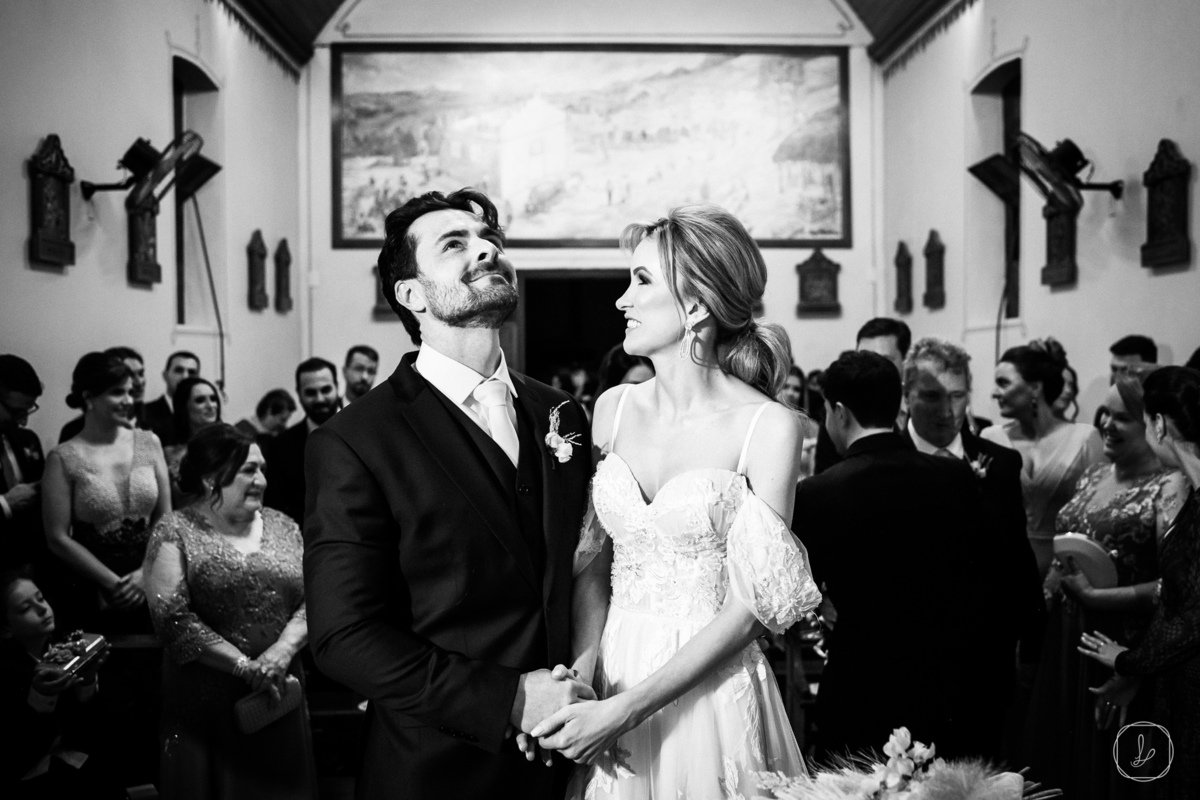 casamentonovaledosvinhedos,serragaucha,ateliersilviafregonese,celebardrinks,fotografonaserragaucha,fotografonovaledosvinhedos,caxiasdosul,bentogoncalces,melhoresfotosdecasamento,casamentonaigreja,casamentoemcapela,casamentoclassico,trajericardoalmeida