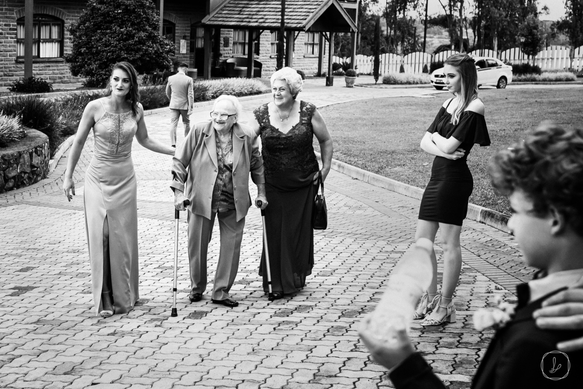 casamentoemnovapadua,serragaucha,tahisfabbro,casamentonacapela,cerimonianacapela,domcamilo,cozzire,miniweddings,casamentospequenos,quebrigadeiro,crisisoton