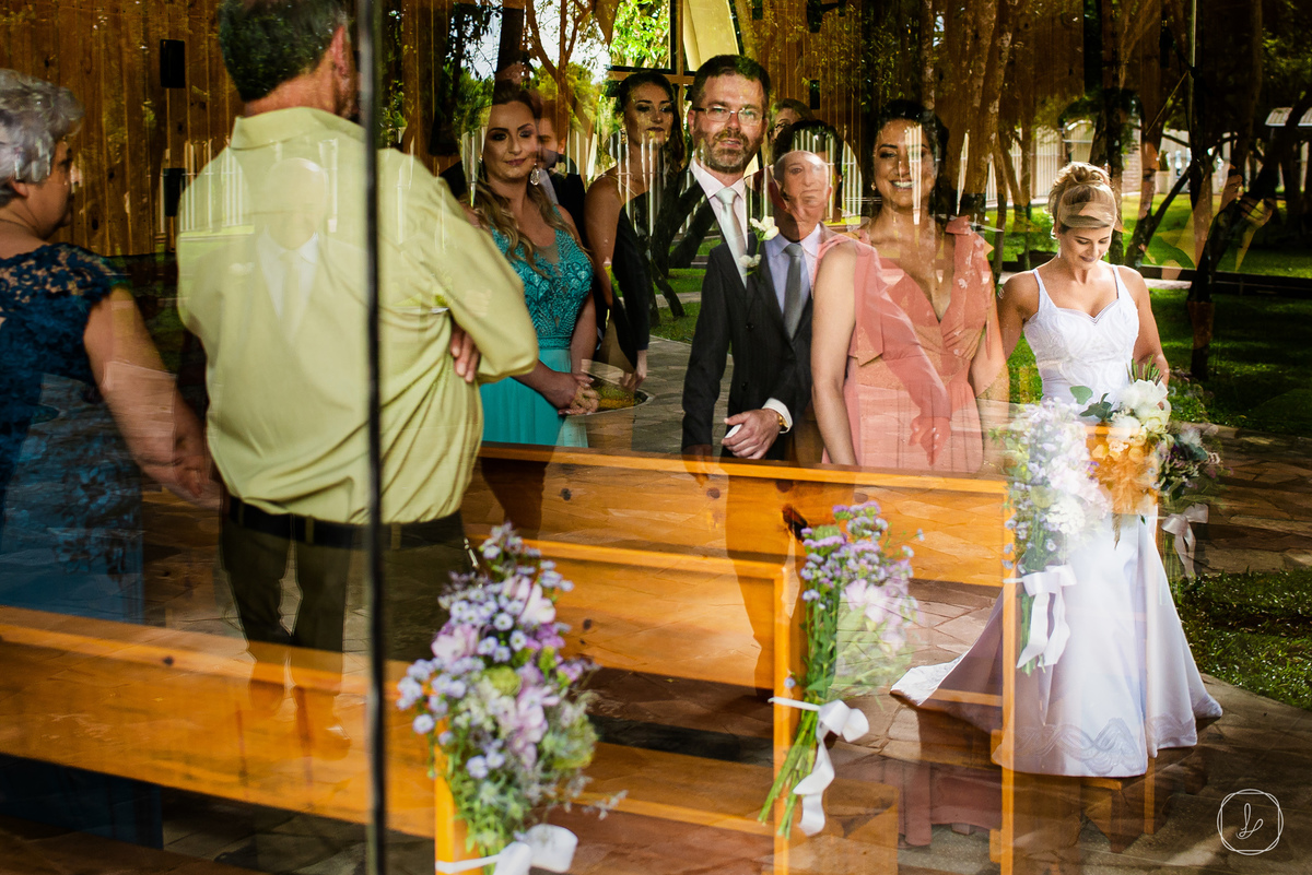 casamentoemnovapadua,serragaucha,tahisfabbro,casamentonacapela,cerimonianacapela,domcamilo,cozzire,miniweddings,casamentospequenos,quebrigadeiro,crisisoton