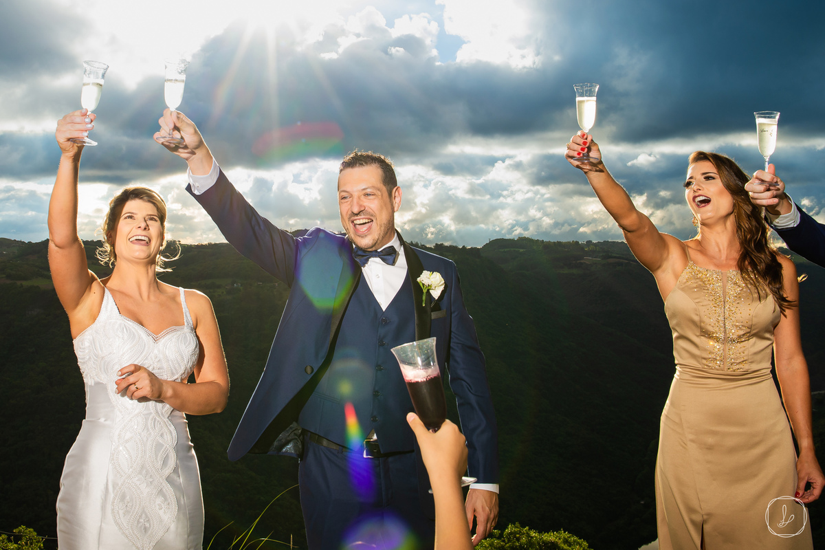 casamentoemnovapadua,serragaucha,tahisfabbro,casamentonacapela,cerimonianacapela,domcamilo,cozzire,miniweddings,casamentospequenos,quebrigadeiro,crisisoton