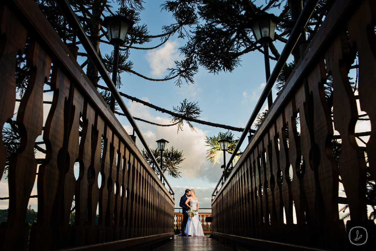 casamentoemnovapadua,serragaucha,tahisfabbro,casamentonacapela,cerimonianacapela,domcamilo,cozzire,miniweddings,casamentospequenos,quebrigadeiro,crisisoton