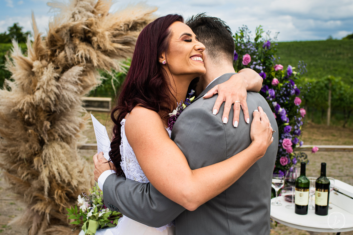 casamentonavinicola,serragaucha,boscato,anadottoatelier,casamentonaserragaucha,melhoresfotografosserragaucha,melhorfotografors,fotogradodecasamento,casamentoaoarlivre,casamentodedia,casardedia,vinhedos,paisagensdecasamento