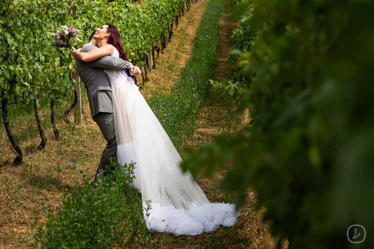 casamentonavinicola,serragaucha,boscato,anadottoatelier,casamentonaserragaucha,melhoresfotografosserragaucha,melhorfotografors,fotogradodecasamento,casamentoaoarlivre,casamentodedia,casardedia,vinhedos,paisagensdecasamento