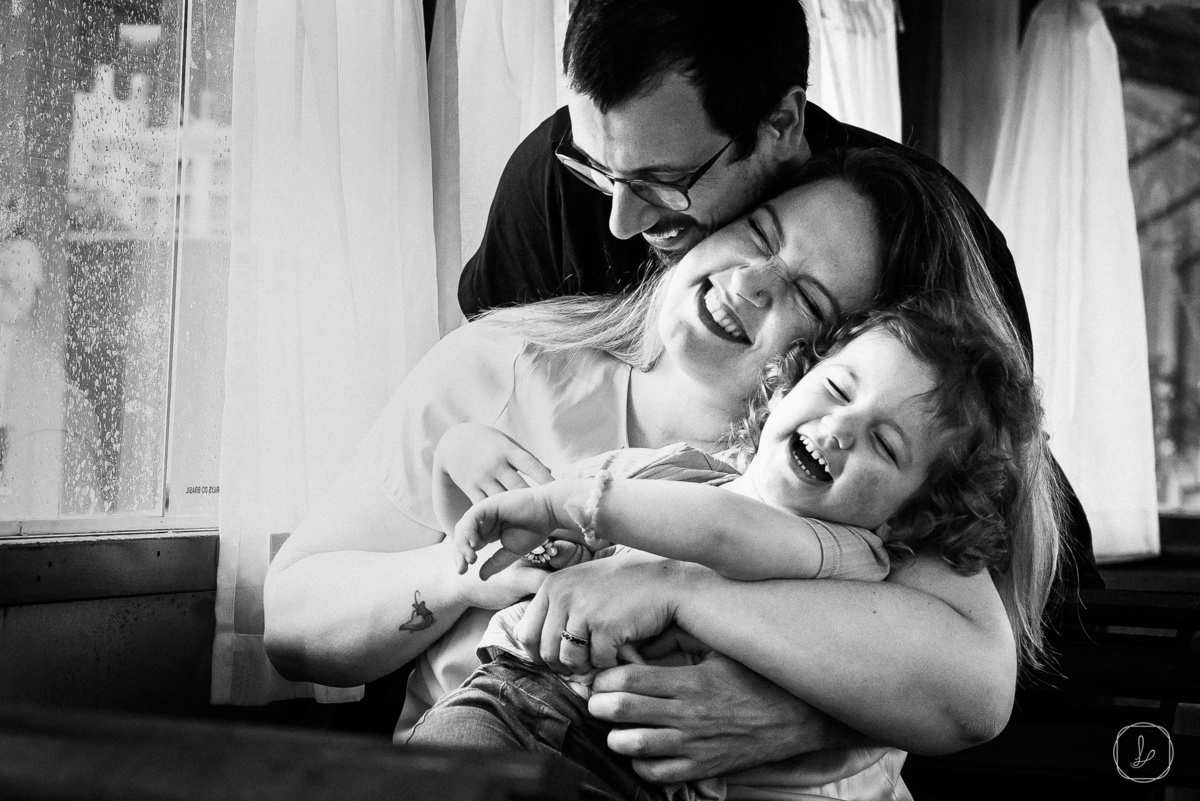 ensaiodefamilia,gestante,casamento,fotografodafamilia,melhorfotografodecaxias,fotografoemcaxiasdosul,fotosespontaneasdefamilia,fotosnaturais,fotosnachuva,fotosaoarlivre,fotosdegravida,gestante,ideiasprafotosdegestante