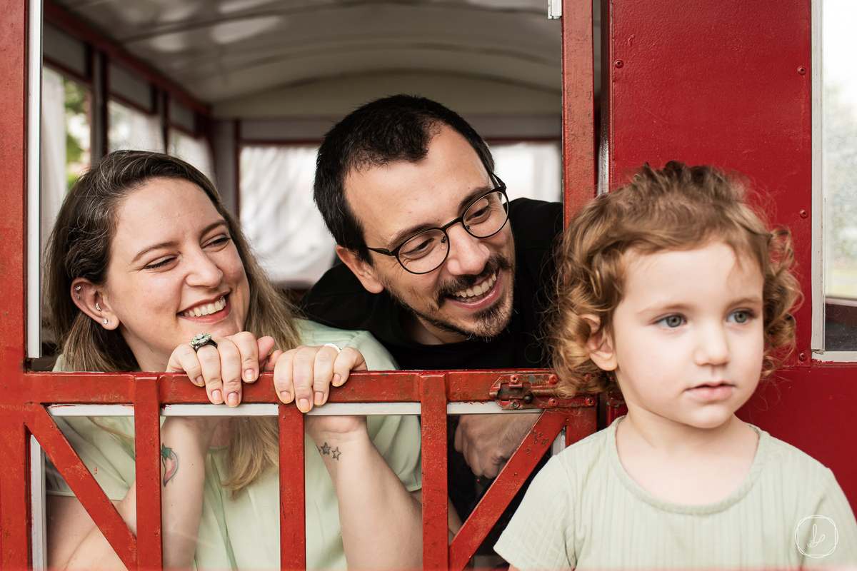 ensaiodefamilia,gestante,casamento,fotografodafamilia,melhorfotografodecaxias,fotografoemcaxiasdosul,fotosespontaneasdefamilia,fotosnaturais,fotosnachuva,fotosaoarlivre,fotosdegravida,gestante,ideiasprafotosdegestante