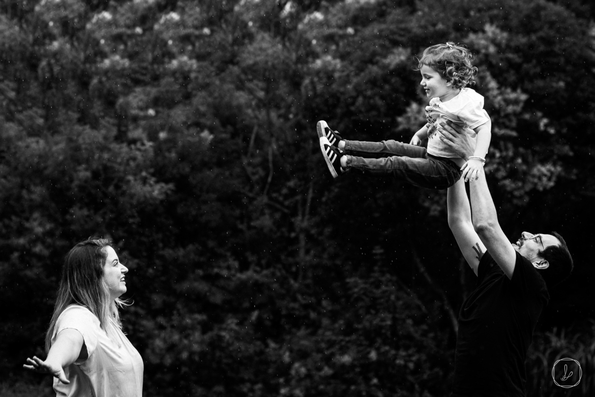 ensaiodefamilia,gestante,casamento,fotografodafamilia,melhorfotografodecaxias,fotografoemcaxiasdosul,fotosespontaneasdefamilia,fotosnaturais,fotosnachuva,fotosaoarlivre,fotosdegravida,gestante,ideiasprafotosdegestante