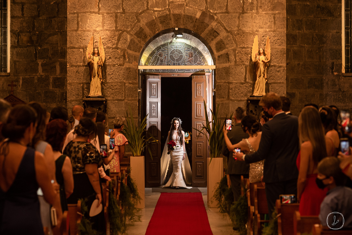 casamentoemgramado,casamentoclassico,casamentonaserragaucha,cerimoniaemigreja,cazawilfrido,casenaserragaucha,melhorescasamentosdaserragaucha,vestidodenoiva,thedycorrea,cassiaschmitt,carolmachadobeauty,hotelcollinedefrance,gramadoecanela,igrejasaopedro