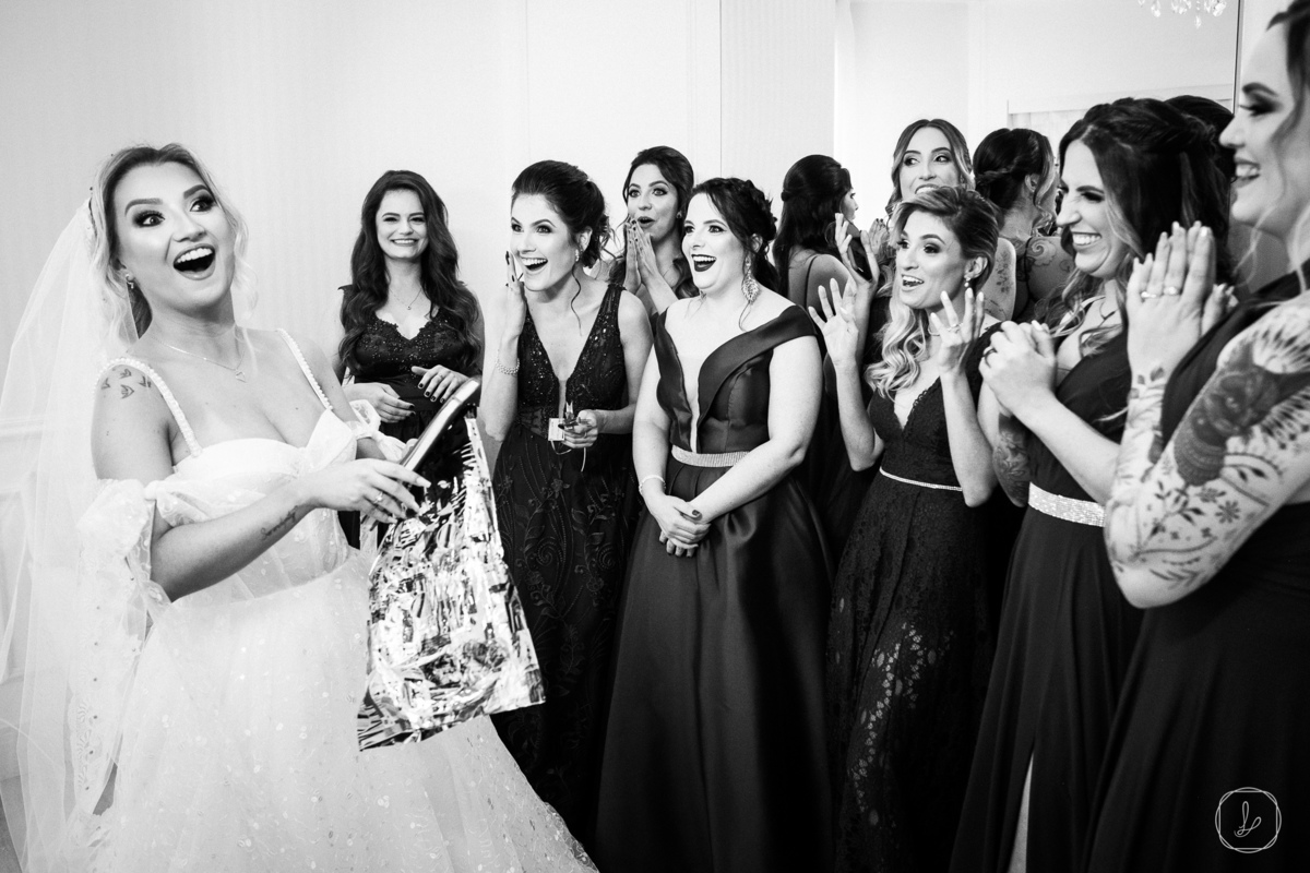 altosdovale,casamentocomchuva,casamentonaserragaucha,ourobranconoivas,andreazza,casamentoandreazza,lucaslermen,melhorescasamentos,fotosdecasamento,fotosespontaneasdecasamento,fotospretoebranco,fotoscoloridas