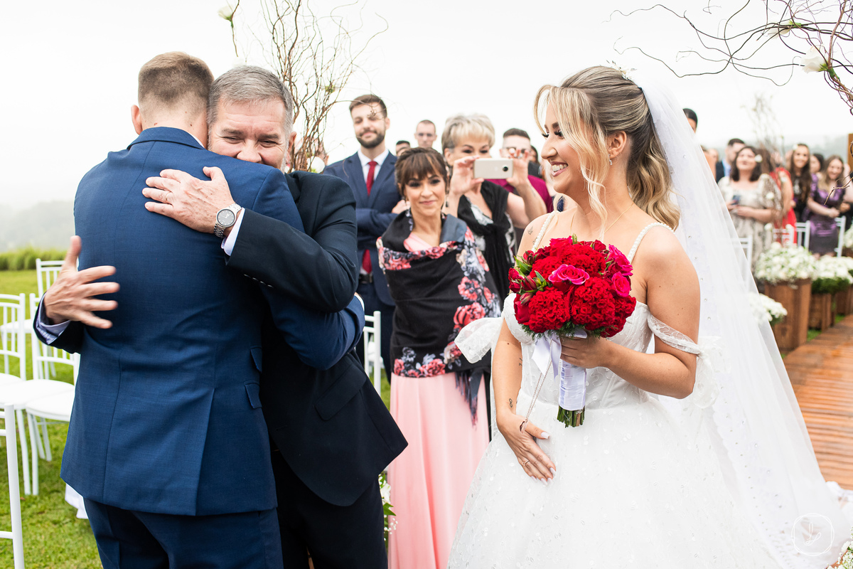 altosdovale,casamentocomchuva,casamentonaserragaucha,ourobranconoivas,andreazza,casamentoandreazza,lucaslermen,melhorescasamentos,fotosdecasamento,fotosespontaneasdecasamento,fotospretoebranco,fotoscoloridas