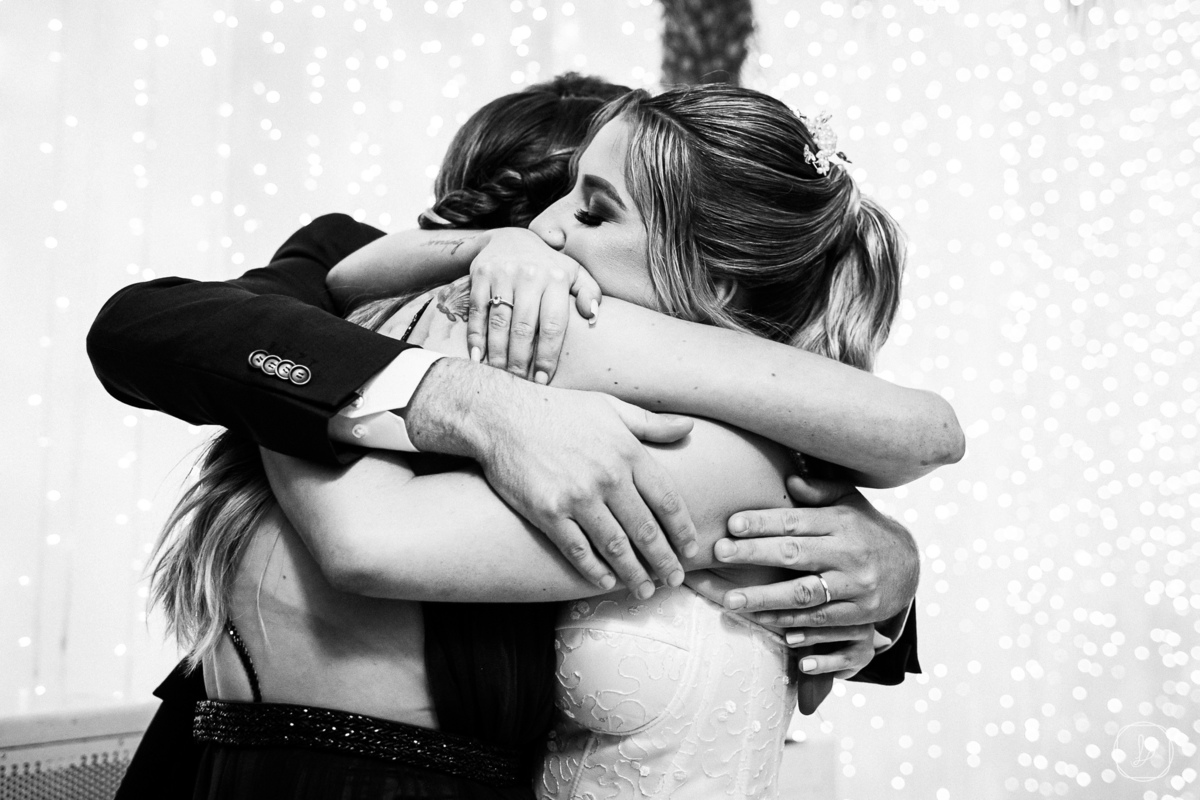 altosdovale,casamentocomchuva,casamentonaserragaucha,ourobranconoivas,andreazza,casamentoandreazza,lucaslermen,melhorescasamentos,fotosdecasamento,fotosespontaneasdecasamento,fotospretoebranco,fotoscoloridas