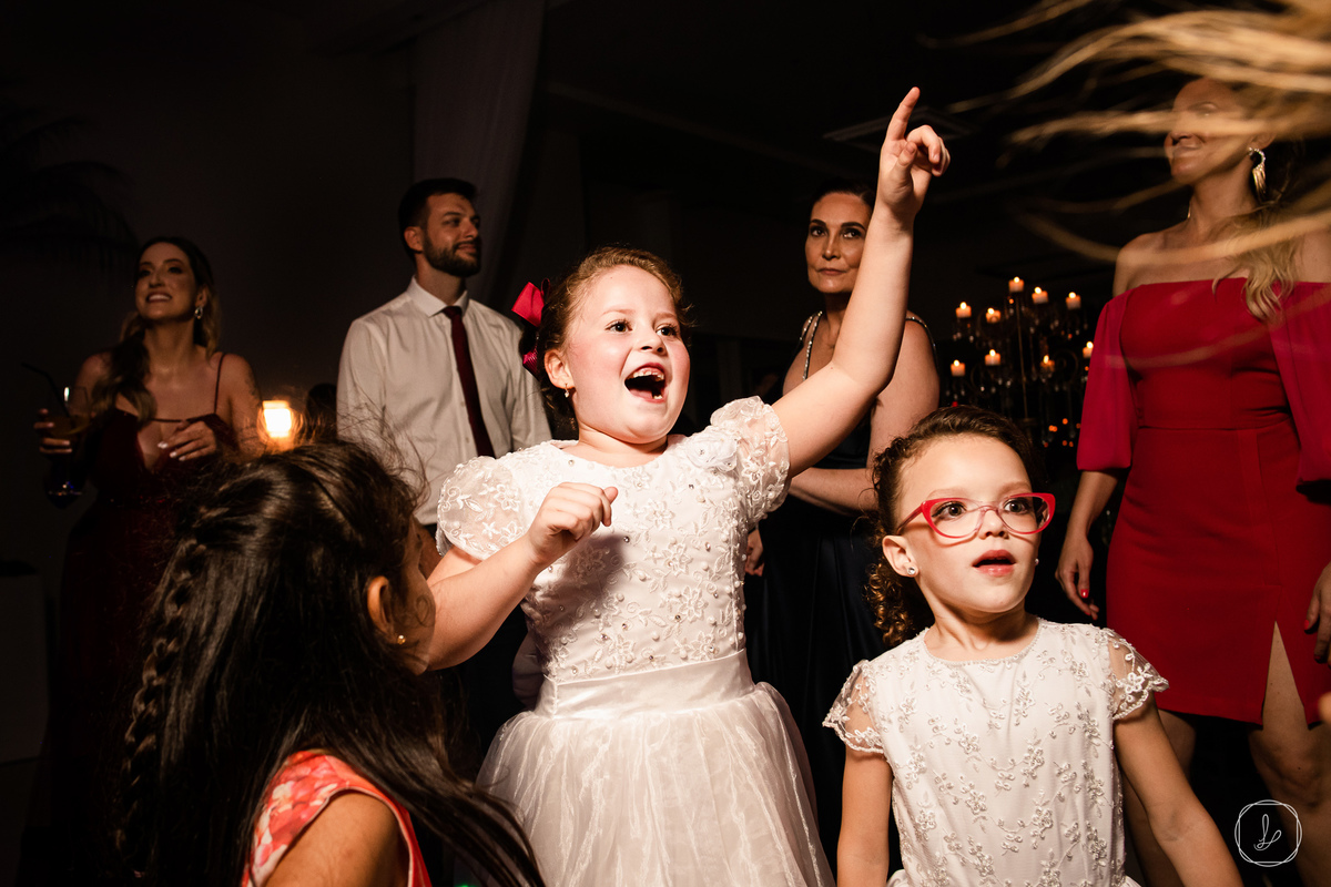 altosdovale,casamentocomchuva,casamentonaserragaucha,ourobranconoivas,andreazza,casamentoandreazza,lucaslermen,melhorescasamentos,fotosdecasamento,fotosespontaneasdecasamento,fotospretoebranco,fotoscoloridas