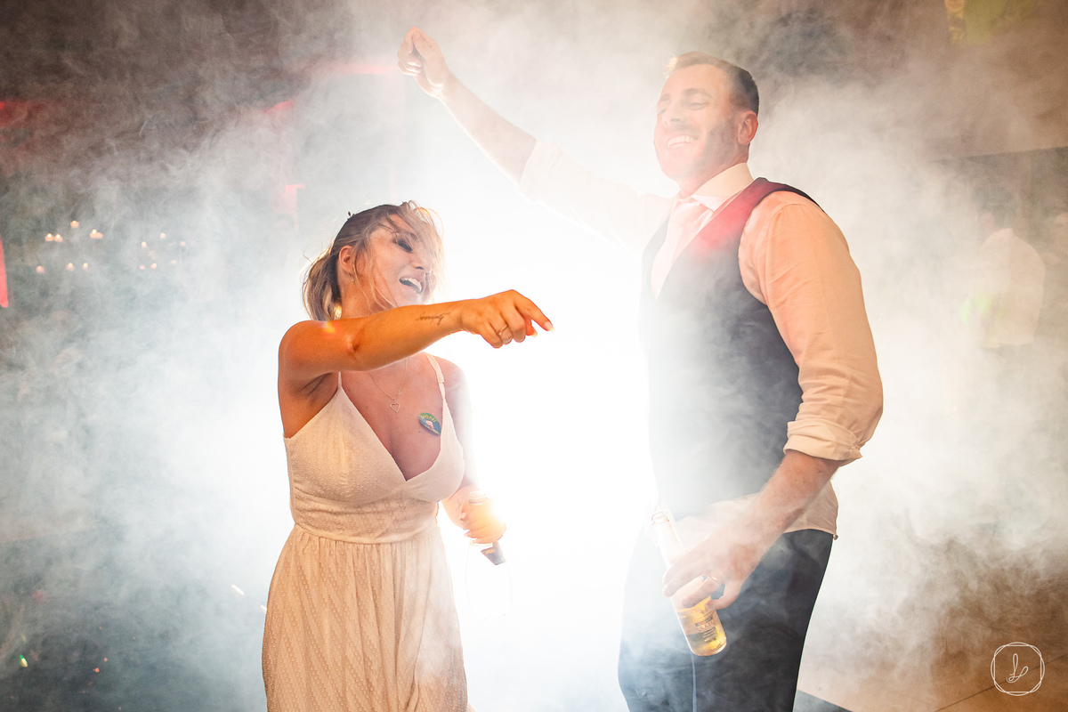 altosdovale,casamentocomchuva,casamentonaserragaucha,ourobranconoivas,andreazza,casamentoandreazza,lucaslermen,melhorescasamentos,fotosdecasamento,fotosespontaneasdecasamento,fotospretoebranco,fotoscoloridas