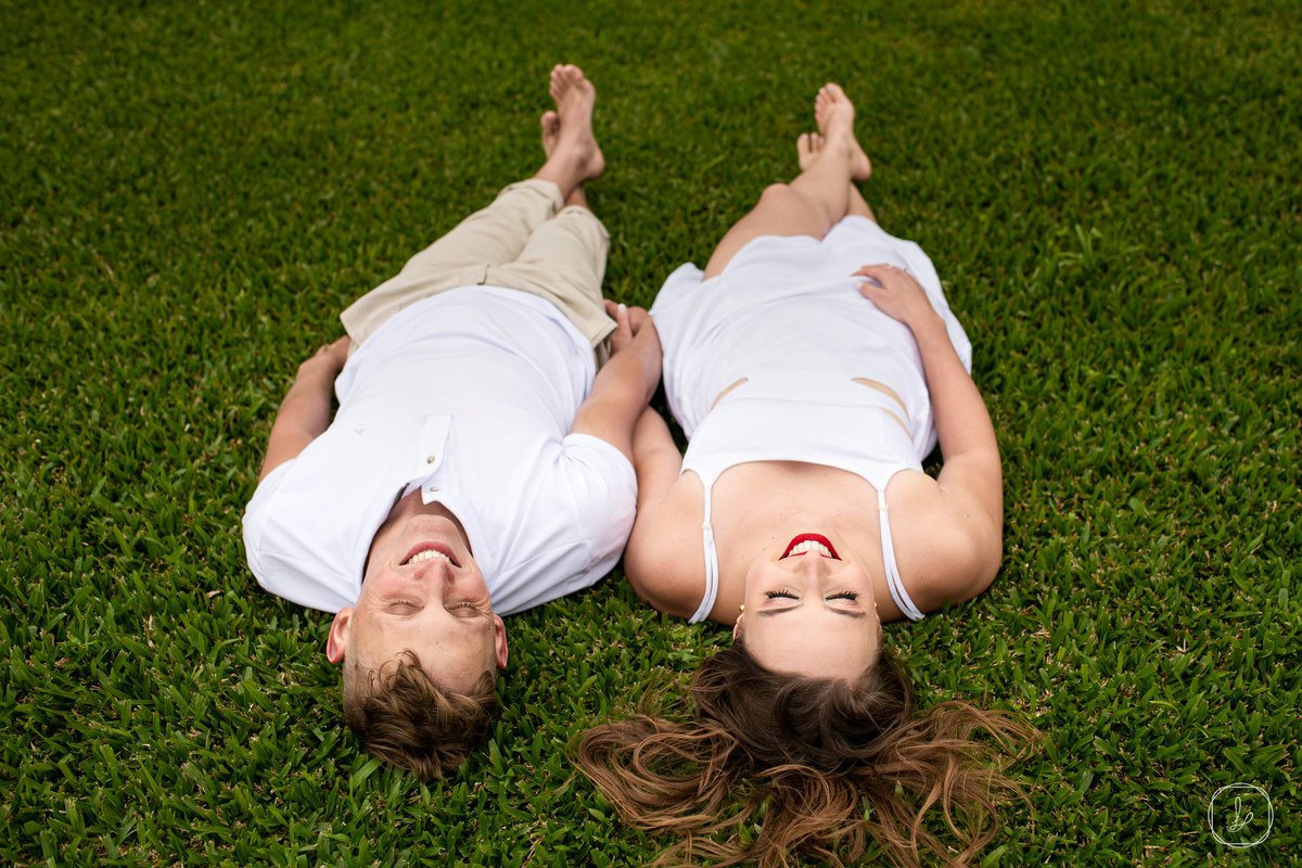 ensaionomatriaparquedeflores,saochico,serragaucha,ensaiodecasal,fotosdecasal,casalaoarlivre,saofranciscodepaula,parquedeflores,lugarespracasar,lugarespraensaiofotografico,fotoscoloridas,fotosespontaneas,fotosdecasais,precasamento,prewedding