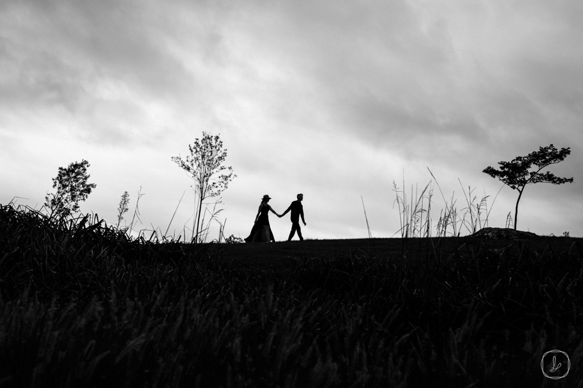 ensaionomatriaparquedeflores,saochico,serragaucha,ensaiodecasal,fotosdecasal,casalaoarlivre,saofranciscodepaula,parquedeflores,lugarespracasar,lugarespraensaiofotografico,fotoscoloridas,fotosespontaneas,fotosdecasais,precasamento,prewedding