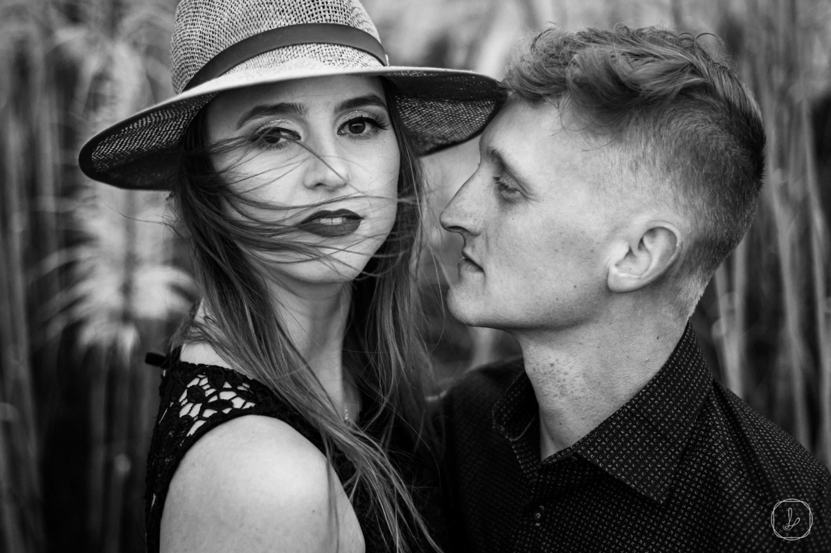 ensaionomatriaparquedeflores,saochico,serragaucha,ensaiodecasal,fotosdecasal,casalaoarlivre,saofranciscodepaula,parquedeflores,lugarespracasar,lugarespraensaiofotografico,fotoscoloridas,fotosespontaneas,fotosdecasais,precasamento,prewedding