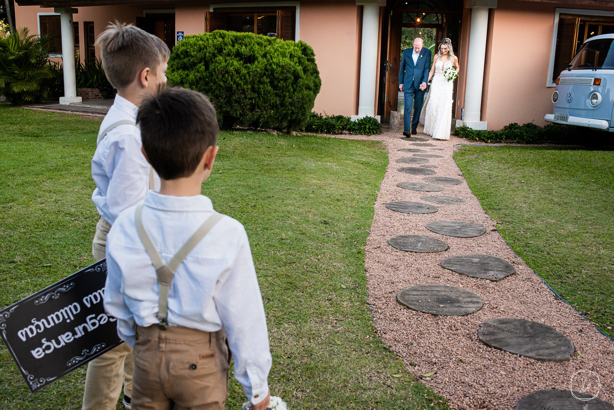 casamentodedia,casamentonocampo,casanachacara,inesnoivas,melhoresvestidosdenoiva,casamentoexterno,leafeventos,melhoresfotosdecasamento,fotografoemportoalegre,fotografonoRS,fotografodecasamento,casamentosRS,Inesquecivelcasamento