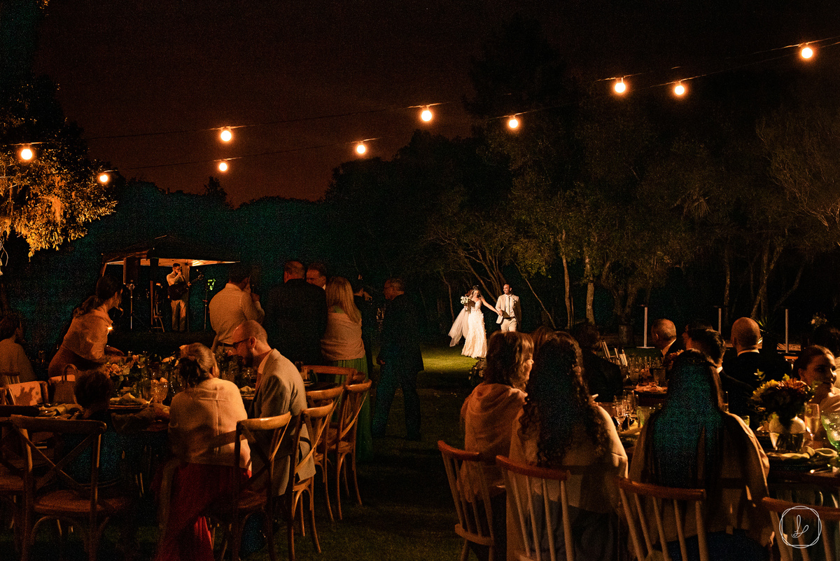 casamentodedia,casamentonocampo,casanachacara,inesnoivas,melhoresvestidosdenoiva,casamentoexterno,leafeventos,melhoresfotosdecasamento,fotografoemportoalegre,fotografonoRS,fotografodecasamento,casamentosRS,Inesquecivelcasamento