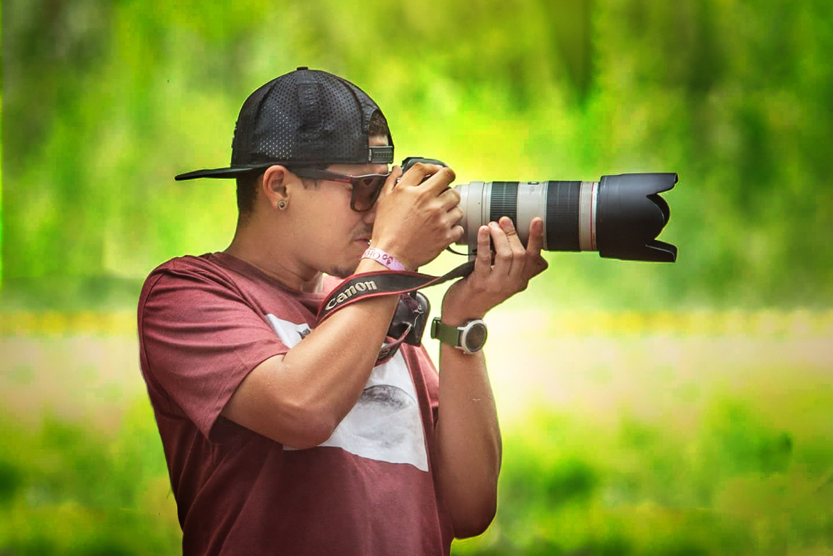 Imagem capa - MATERIAL DE TRABALHO por Bruno Camargo