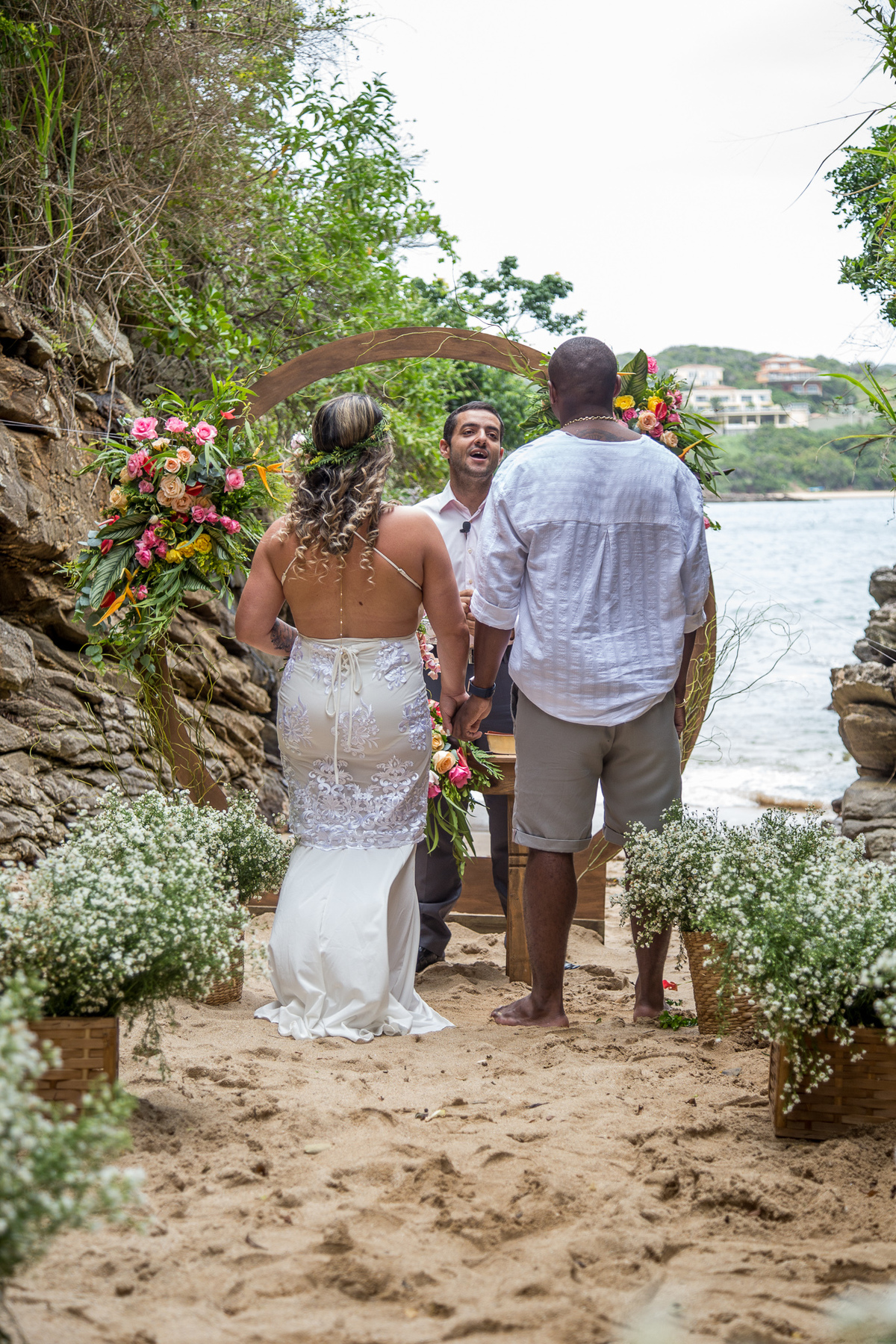 beach wedding brazil buzios
