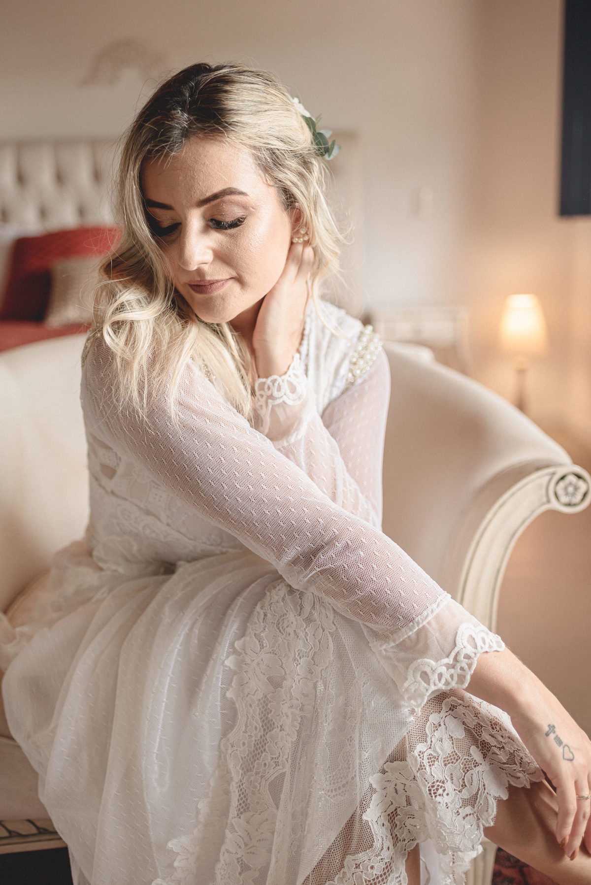 editorial-de-casamento-casarao-calixto-rama-wedding-estudio-reversa-casamento-de-dia-na-praia-sao-francisco-do-sul-expressiva-black-monica-linz-noivas-patricia-freitas-doce-encanto-confeitaria-ld-filmes-wedding-lovers-inspiracao-casamento