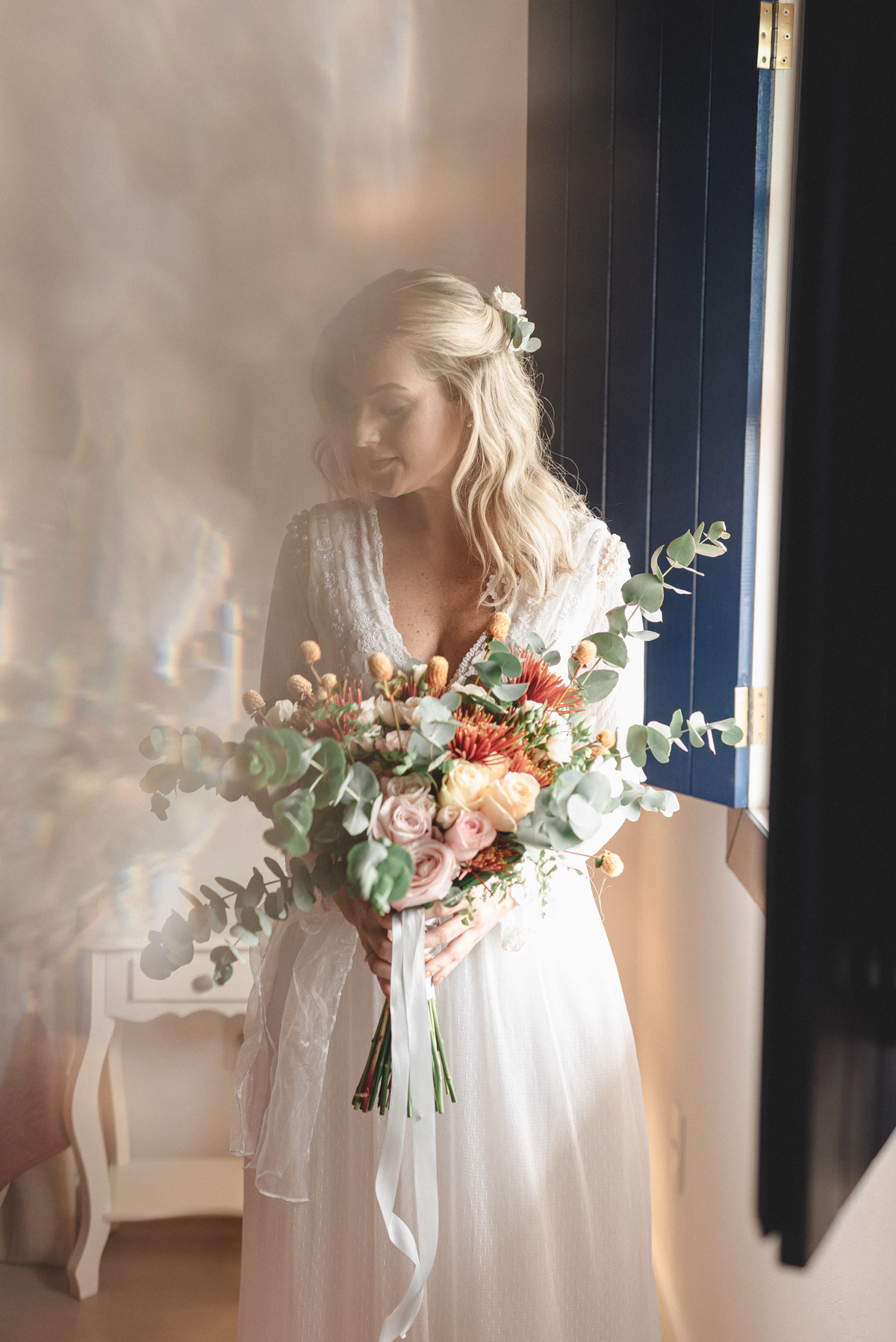 editorial-de-casamento-casarao-calixto-rama-wedding-estudio-reversa-casamento-de-dia-na-praia-sao-francisco-do-sul-expressiva-black-monica-linz-noivas-patricia-freitas-doce-encanto-confeitaria-ld-filmes-wedding-lovers-inspiracao-casamento