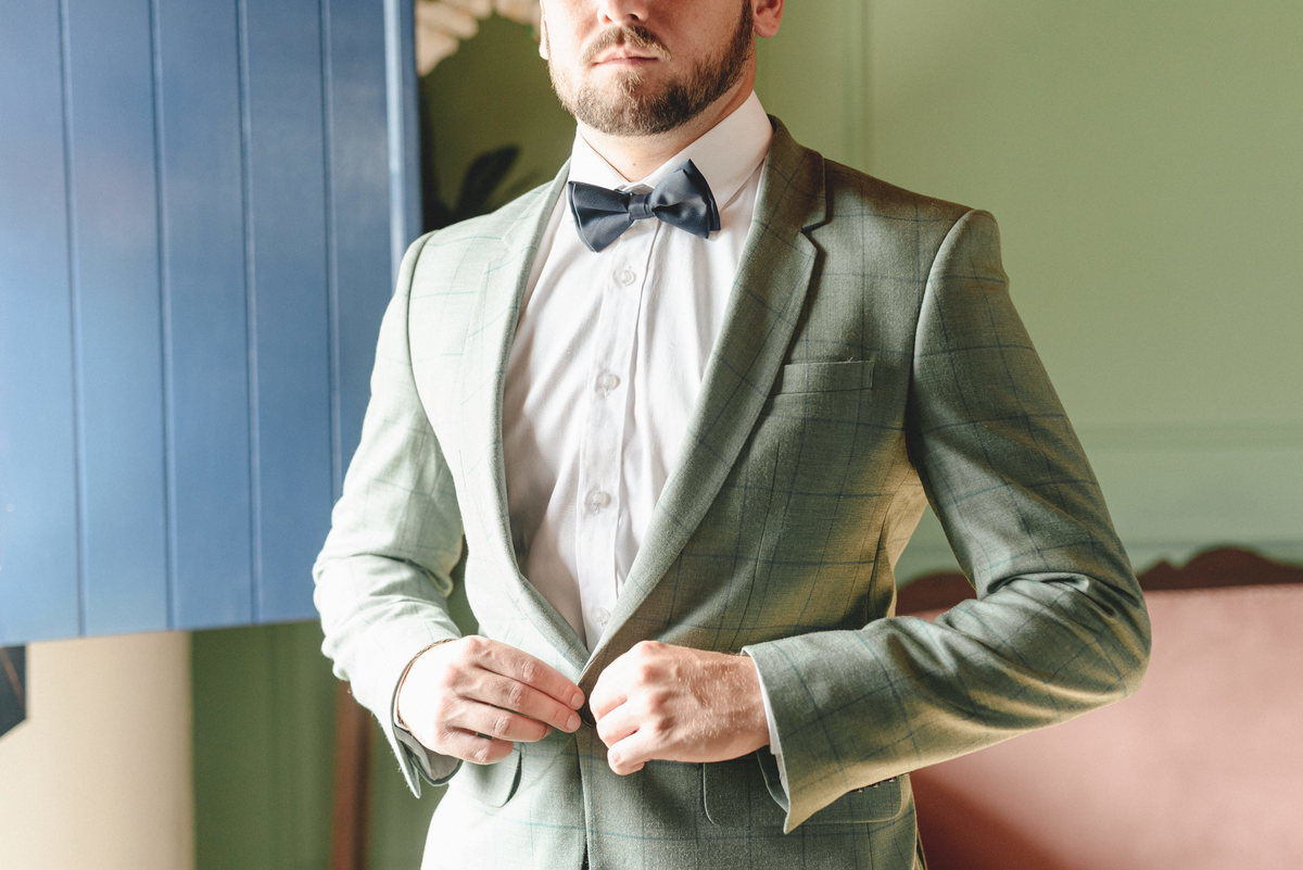 editorial-de-casamento-casarao-calixto-rama-wedding-estudio-reversa-casamento-de-dia-na-praia-sao-francisco-do-sul-expressiva-black-monica-linz-noivas-patricia-freitas-doce-encanto-confeitaria-ld-filmes-wedding-lovers-inspiracao-casamento