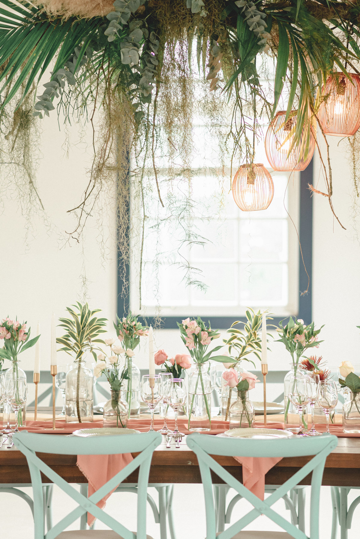 editorial-de-casamento-casarao-calixto-rama-wedding-estudio-reversa-casamento-de-dia-na-praia-sao-francisco-do-sul-expressiva-black-monica-linz-noivas-patricia-freitas-doce-encanto-confeitaria-ld-filmes-wedding-lovers-inspiracao-casamento