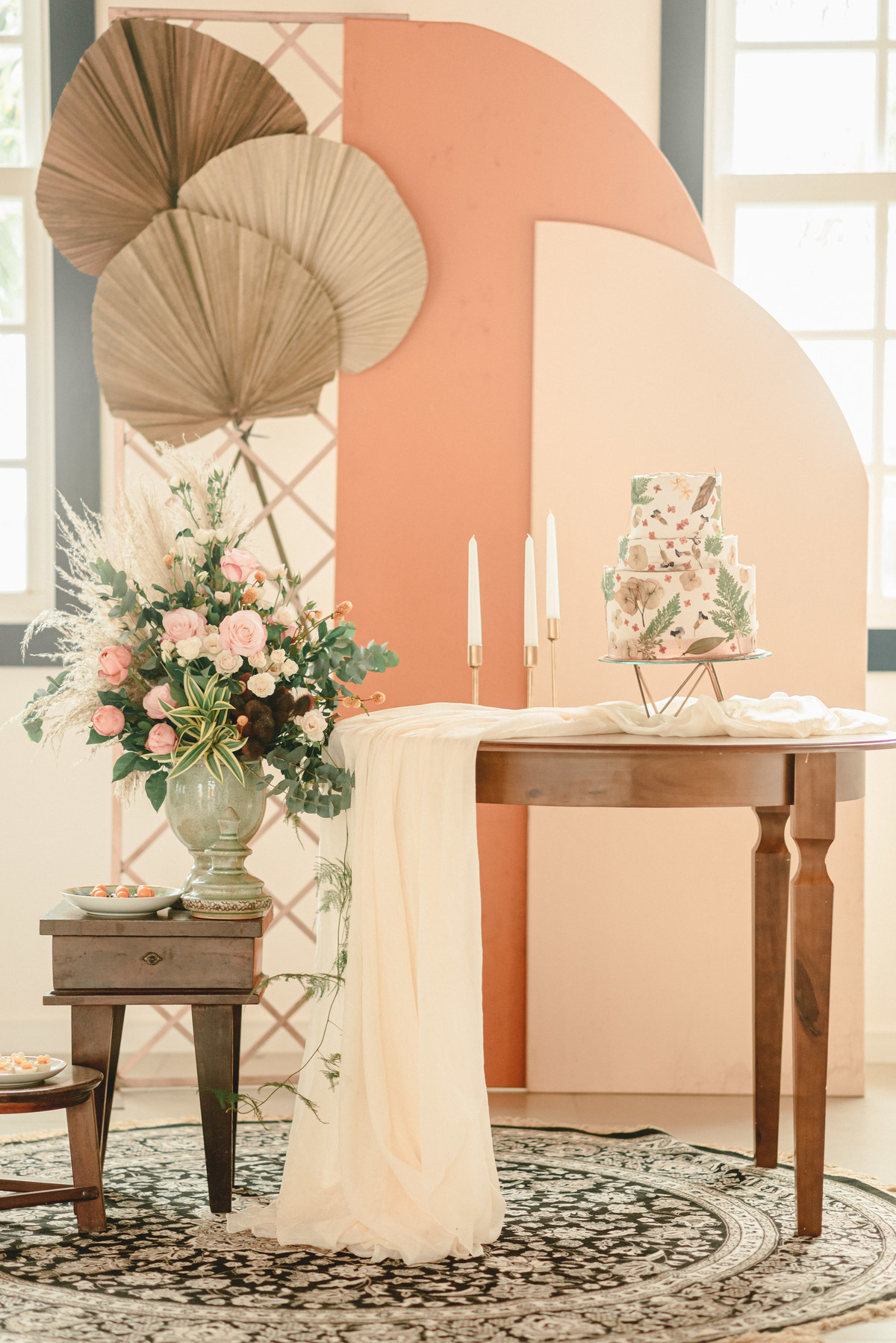 editorial-de-casamento-casarao-calixto-rama-wedding-estudio-reversa-casamento-de-dia-na-praia-sao-francisco-do-sul-expressiva-black-monica-linz-noivas-patricia-freitas-doce-encanto-confeitaria-ld-filmes-wedding-lovers-inspiracao-casamento