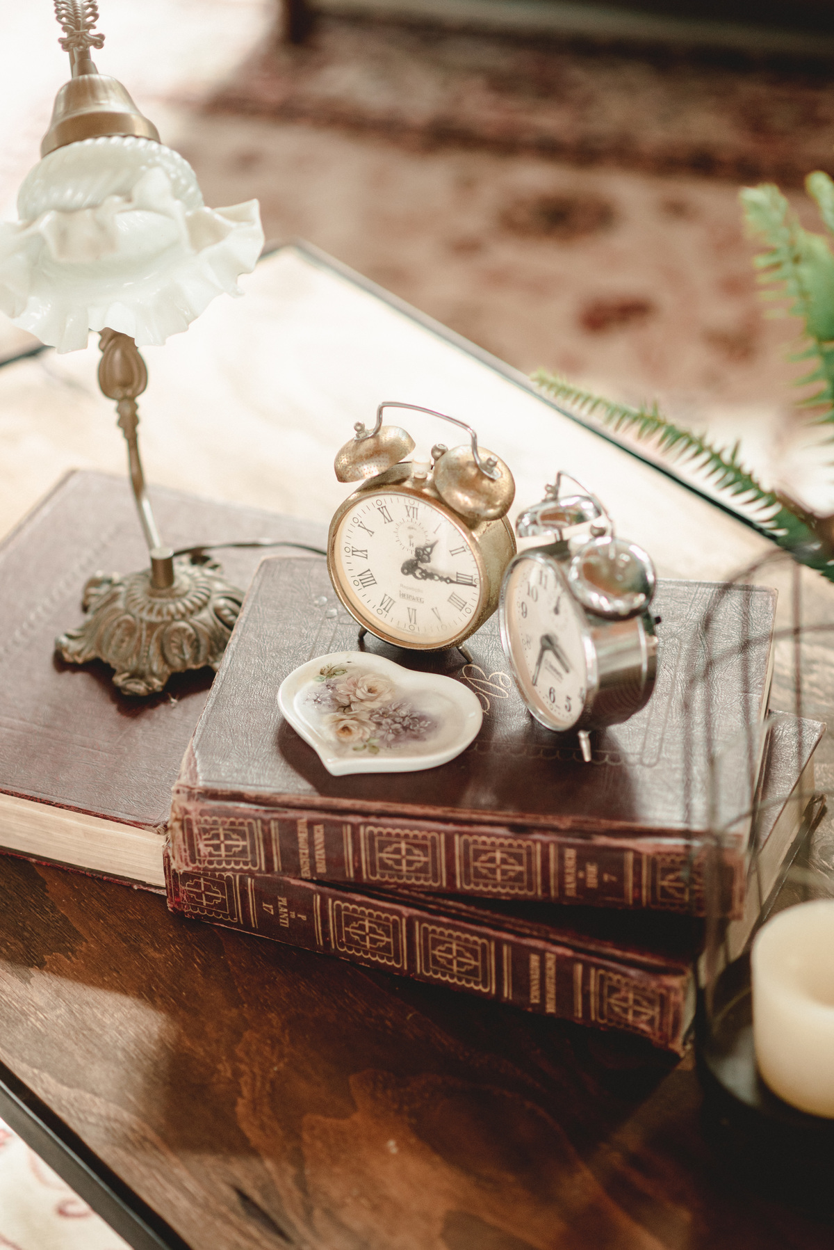 editorial-de-casamento-casarao-calixto-rama-wedding-estudio-reversa-casamento-de-dia-na-praia-sao-francisco-do-sul-expressiva-black-monica-linz-noivas-patricia-freitas-doce-encanto-confeitaria-ld-filmes-wedding-lovers-inspiracao-casamento