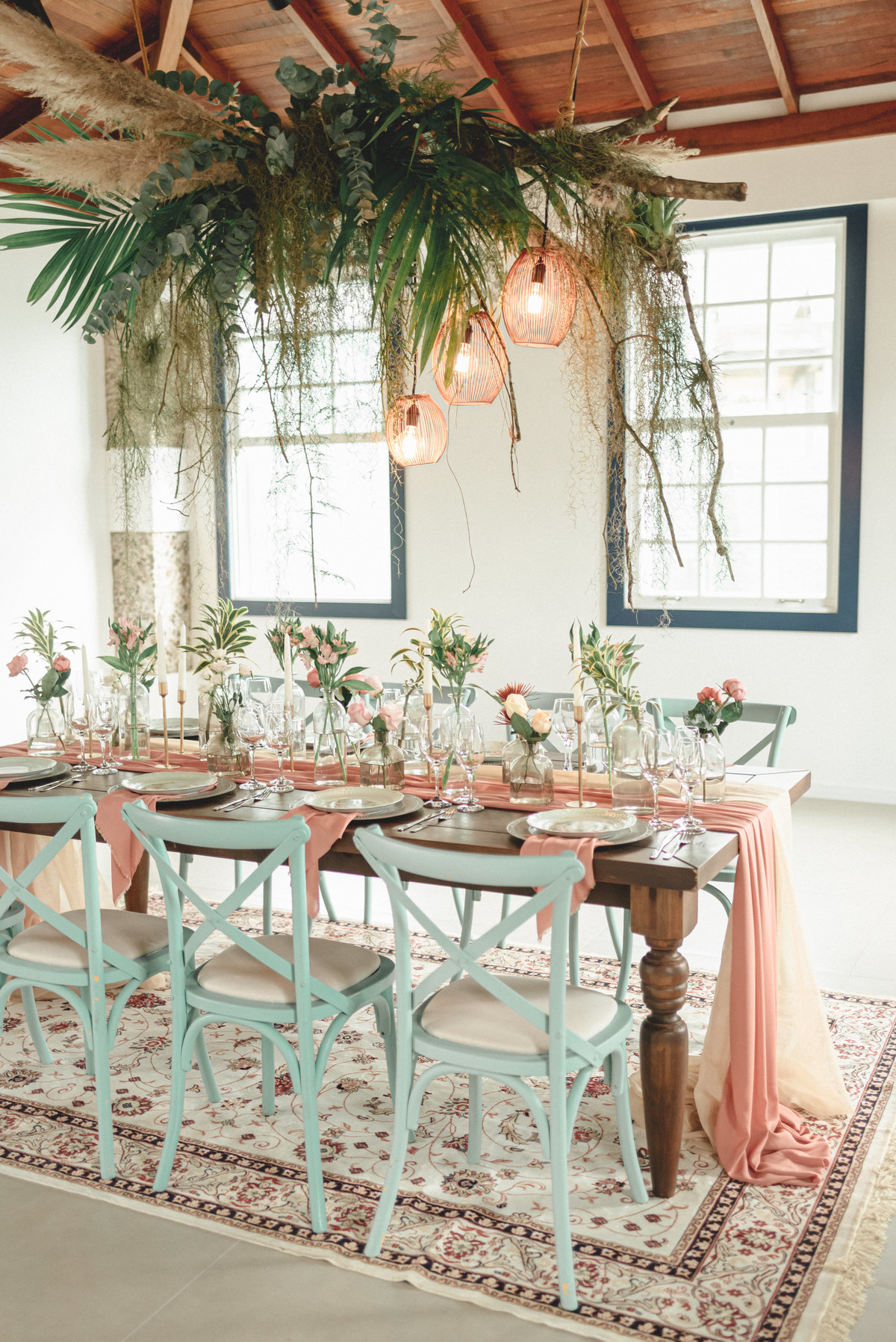 editorial-de-casamento-casarao-calixto-rama-wedding-estudio-reversa-casamento-de-dia-na-praia-sao-francisco-do-sul-expressiva-black-monica-linz-noivas-patricia-freitas-doce-encanto-confeitaria-ld-filmes-wedding-lovers-inspiracao-casamento