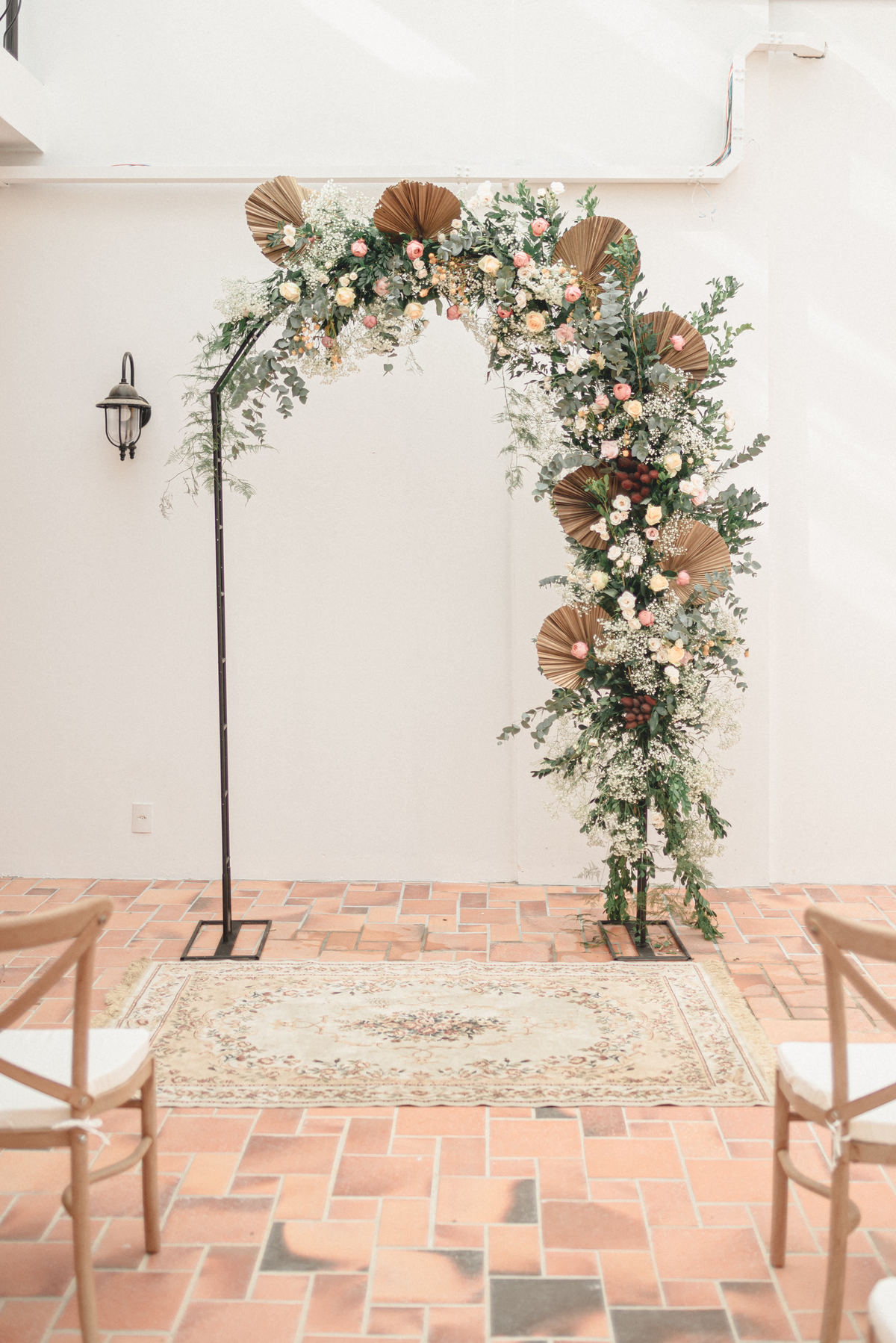 editorial-de-casamento-casarao-calixto-rama-wedding-estudio-reversa-casamento-de-dia-na-praia-sao-francisco-do-sul-expressiva-black-monica-linz-noivas-patricia-freitas-doce-encanto-confeitaria-ld-filmes-wedding-lovers-inspiracao-casamento