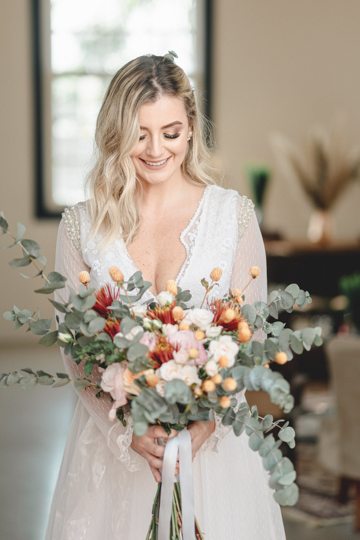 editorial-de-casamento-casarao-calixto-rama-wedding-estudio-reversa-casamento-de-dia-na-praia-sao-francisco-do-sul-expressiva-black-monica-linz-noivas-patricia-freitas-doce-encanto-confeitaria-ld-filmes-wedding-lovers-inspiracao-casamento