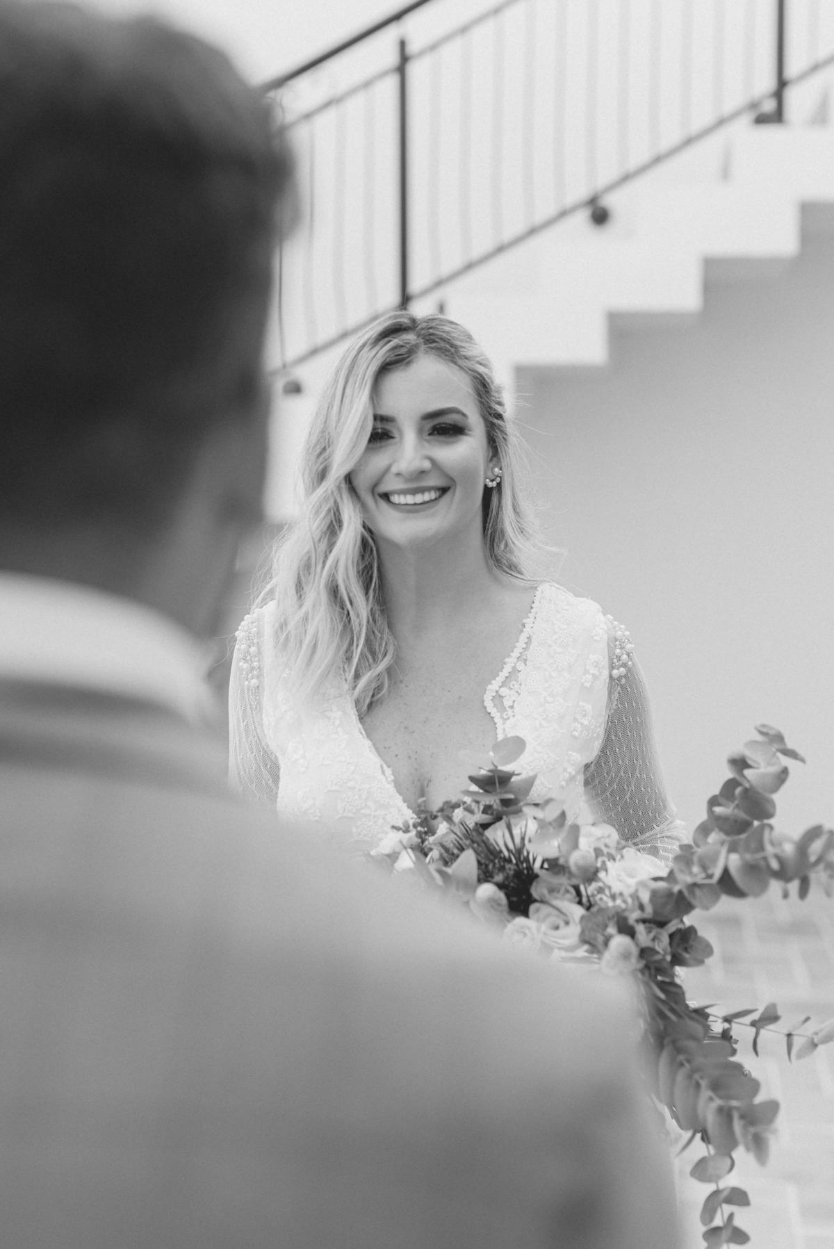 editorial-de-casamento-casarao-calixto-rama-wedding-estudio-reversa-casamento-de-dia-na-praia-sao-francisco-do-sul-expressiva-black-monica-linz-noivas-patricia-freitas-doce-encanto-confeitaria-ld-filmes-wedding-lovers-inspiracao-casamento