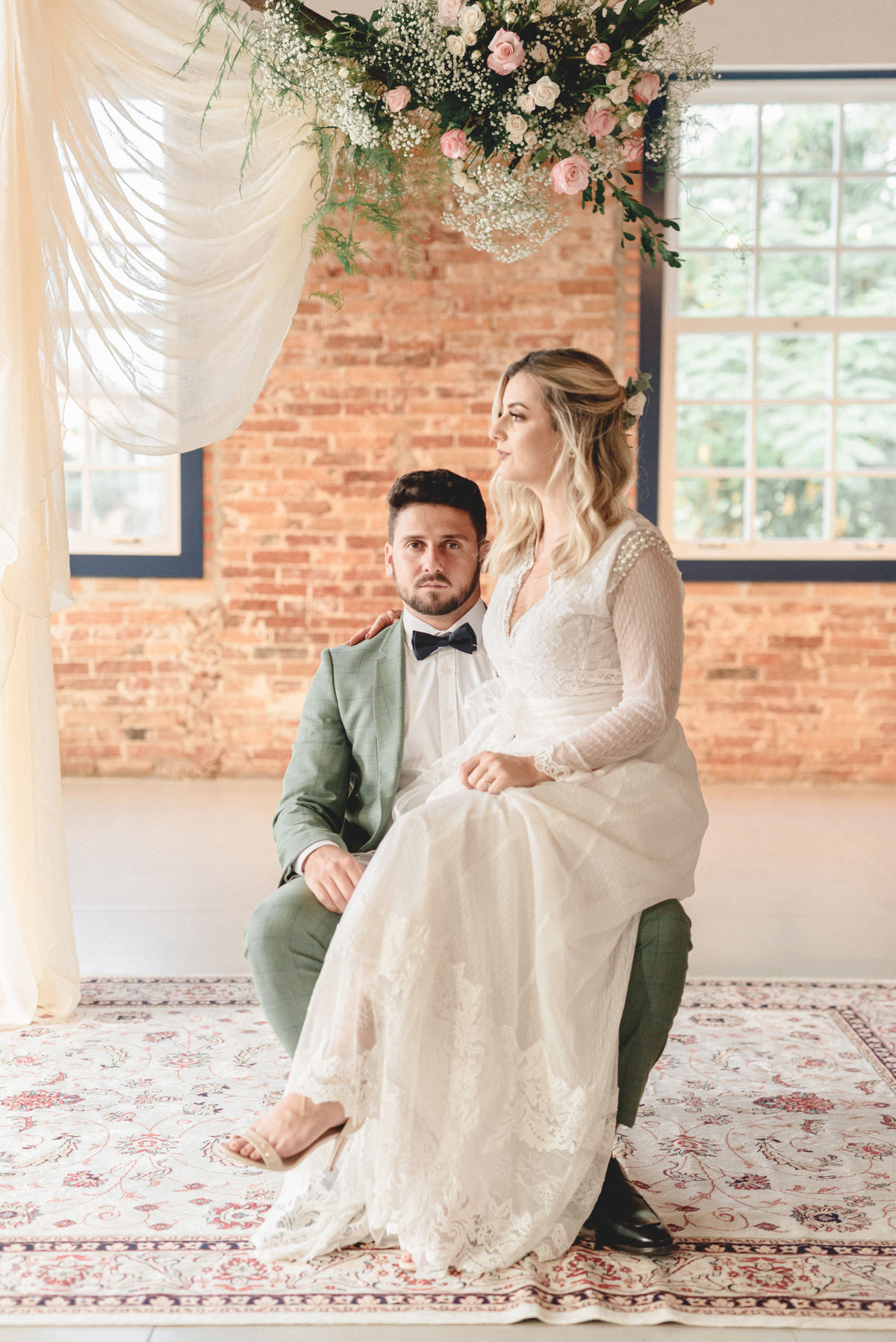 editorial-de-casamento-casarao-calixto-rama-wedding-estudio-reversa-casamento-de-dia-na-praia-sao-francisco-do-sul-expressiva-black-monica-linz-noivas-patricia-freitas-doce-encanto-confeitaria-ld-filmes-wedding-lovers-inspiracao-casamento