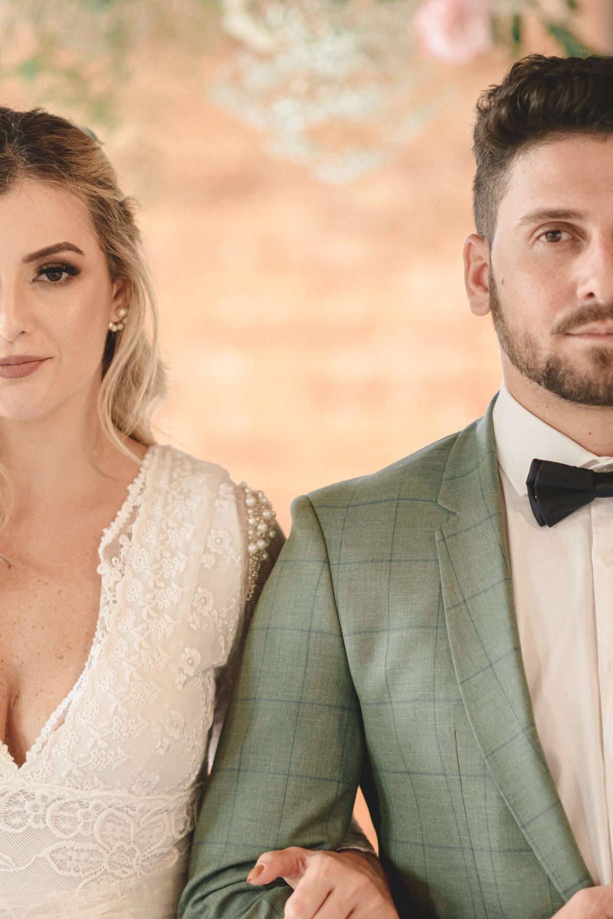 editorial-de-casamento-casarao-calixto-rama-wedding-estudio-reversa-casamento-de-dia-na-praia-sao-francisco-do-sul-expressiva-black-monica-linz-noivas-patricia-freitas-doce-encanto-confeitaria-ld-filmes-wedding-lovers-inspiracao-casamento