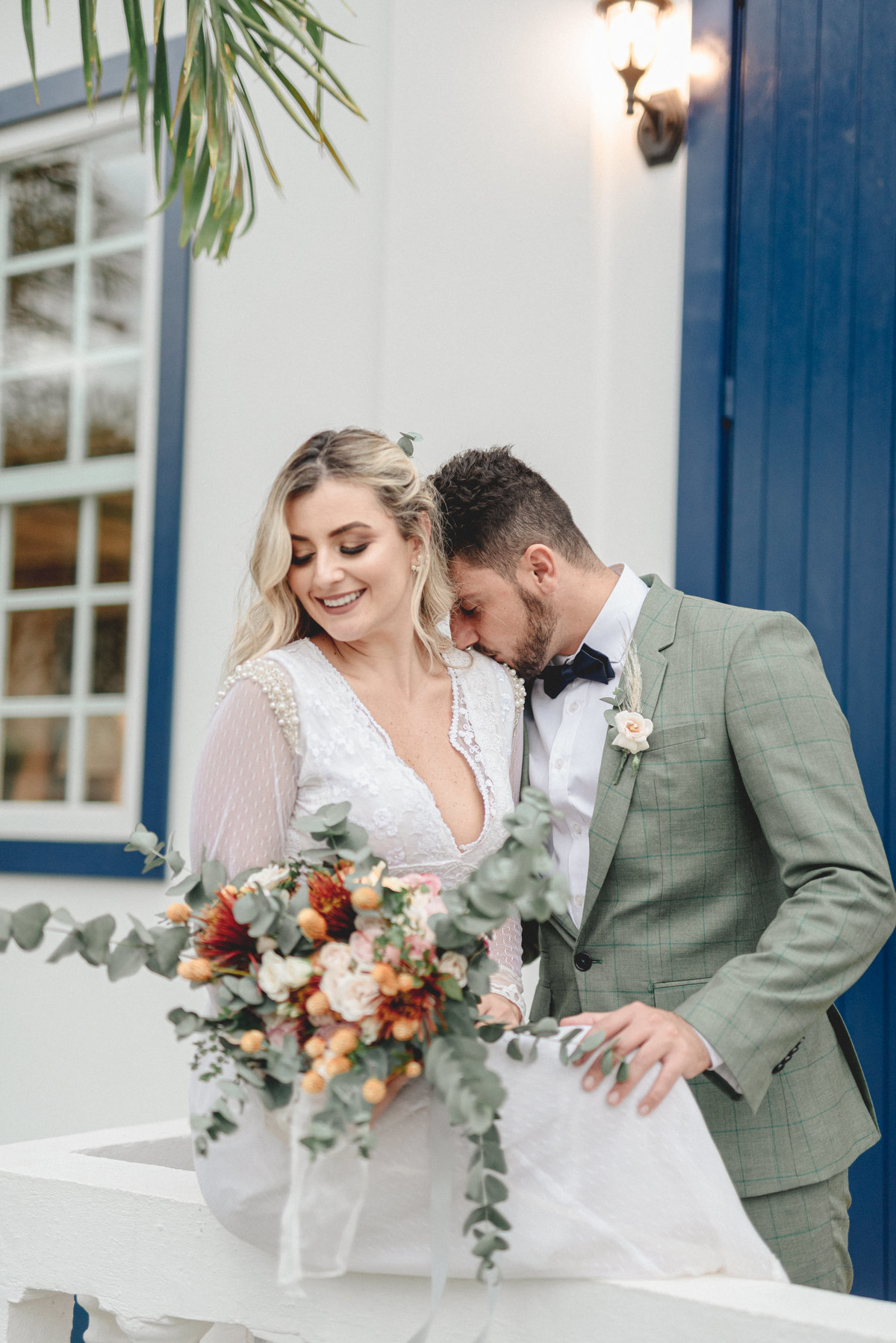 editorial-de-casamento-casarao-calixto-rama-wedding-estudio-reversa-casamento-de-dia-na-praia-sao-francisco-do-sul-expressiva-black-monica-linz-noivas-patricia-freitas-doce-encanto-confeitaria-ld-filmes-wedding-lovers-inspiracao-casamento