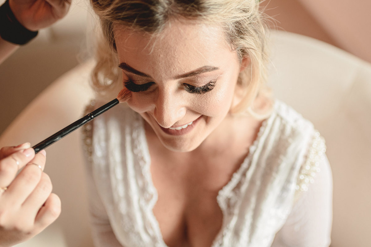 editorial-de-casamento-casarao-calixto-rama-wedding-estudio-reversa-casamento-de-dia-na-praia-sao-francisco-do-sul-expressiva-black-monica-linz-noivas-patricia-freitas-doce-encanto-confeitaria-ld-filmes-wedding-lovers-inspiracao-casamento