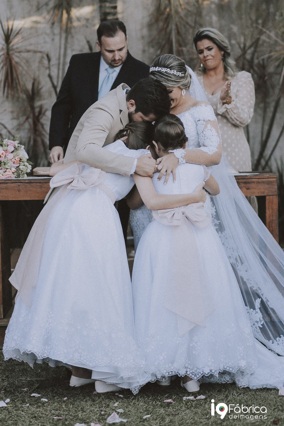 casamento-de-dia-chacara-panorama-lounge-uberlandia-roberta-nicurgo-william-fotografia-filmagem-de-casamento-fotografo-de-casamento-filmagem