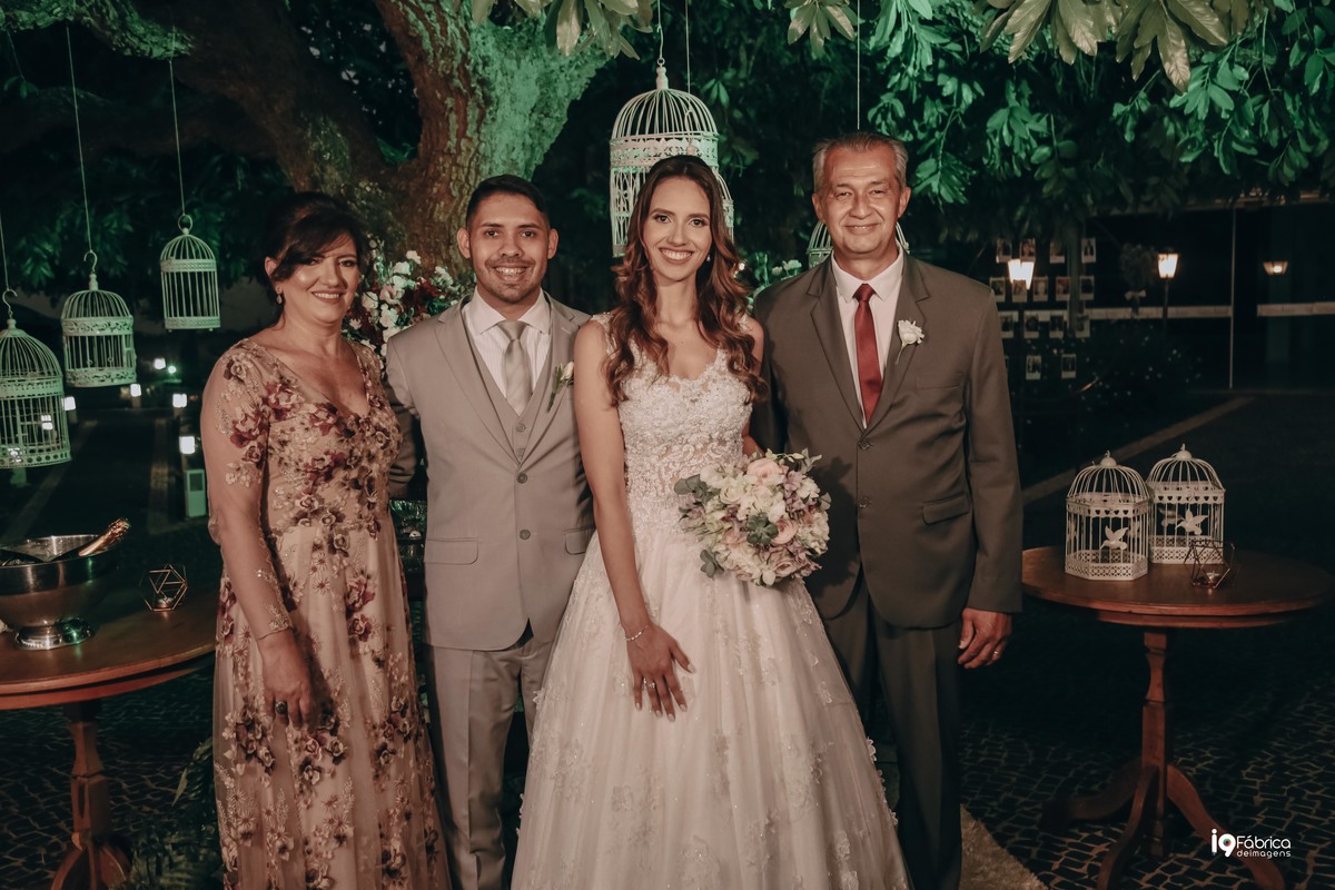 mini-casamento-nathalia-luiz-panorama-lounge-fotografia-filmagem-casamento-fotografo-casamento-uberlandia-casamento-casando-pandemia 