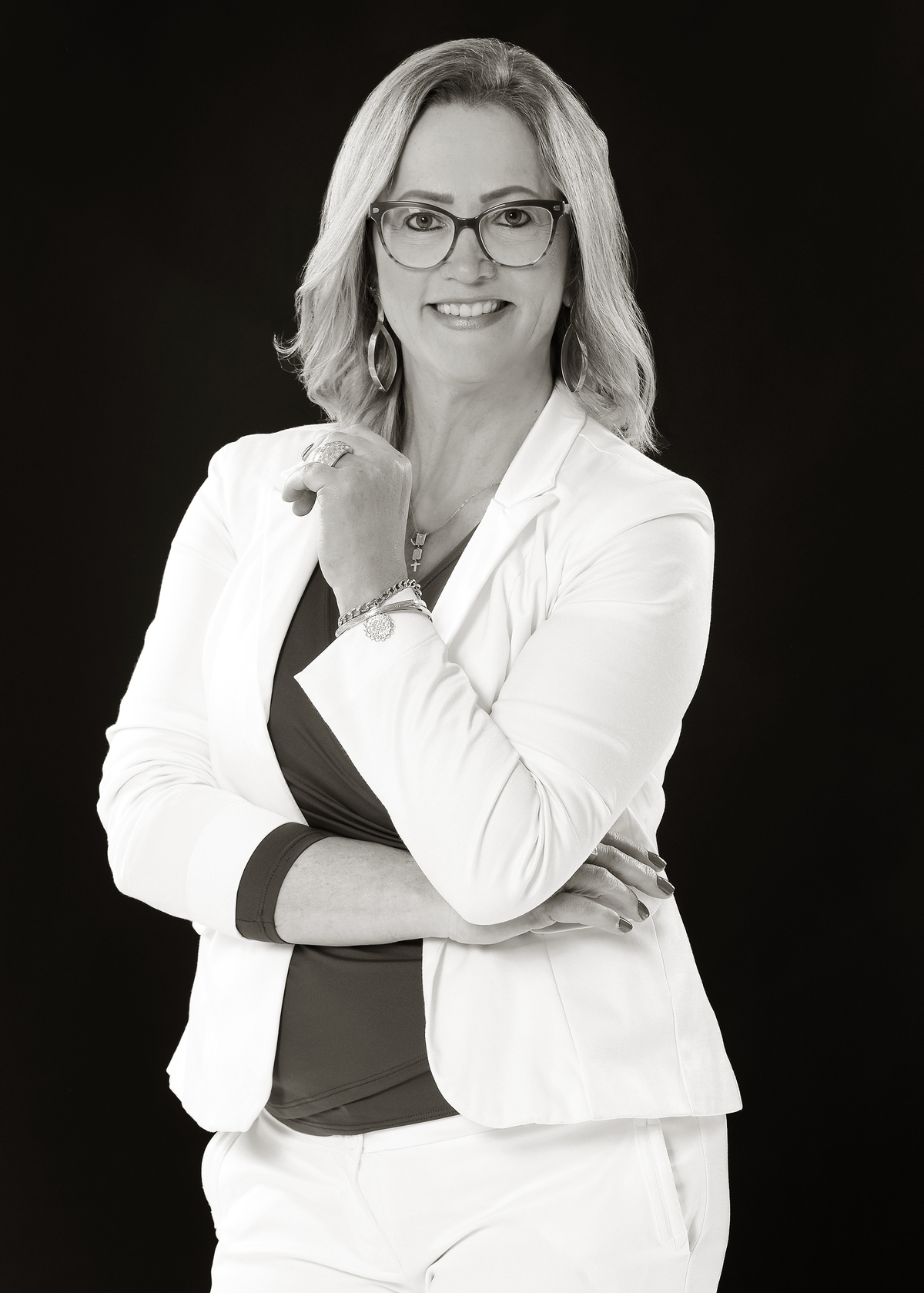 Fotos profissionais em Fundo Preto