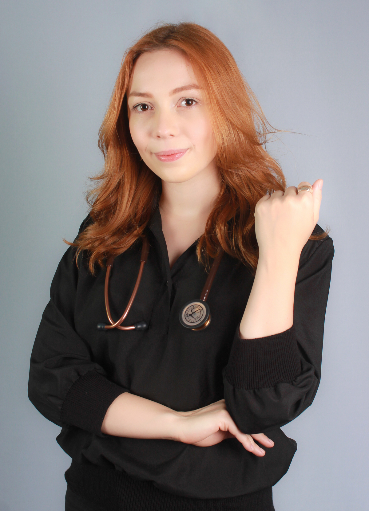 studio-estudio-foto-fotografia-book-formanda-medicina-formatura-jaleco-estecoscopio-familia