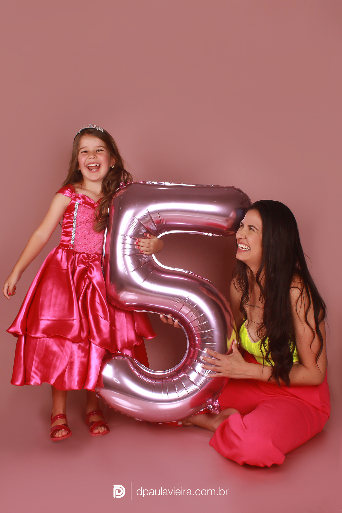 studio-estudio-foto-fotografia-book-gestante-acompanhamento-bebe-mesversario-casal-smash-newborn-ibiuna-aniversario-sao-paulo