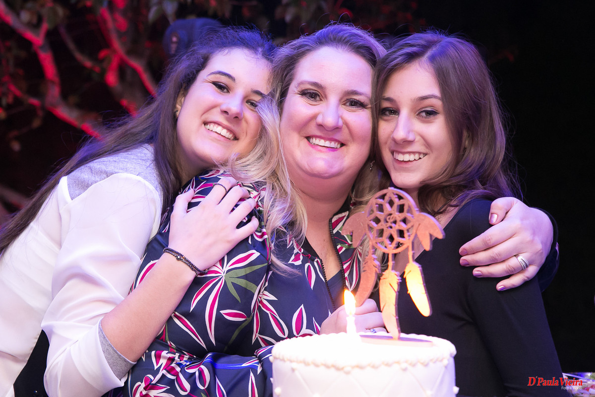aniversarios-parabens-mae-irmã-foto-video-dpaula vieira-sp-casamento-studio-acompanhamento-ibiuna-sao roque-sorocaba-mairinque-interior-sao paulo-gestante-pre wedding-  acompanhamento-15 anos