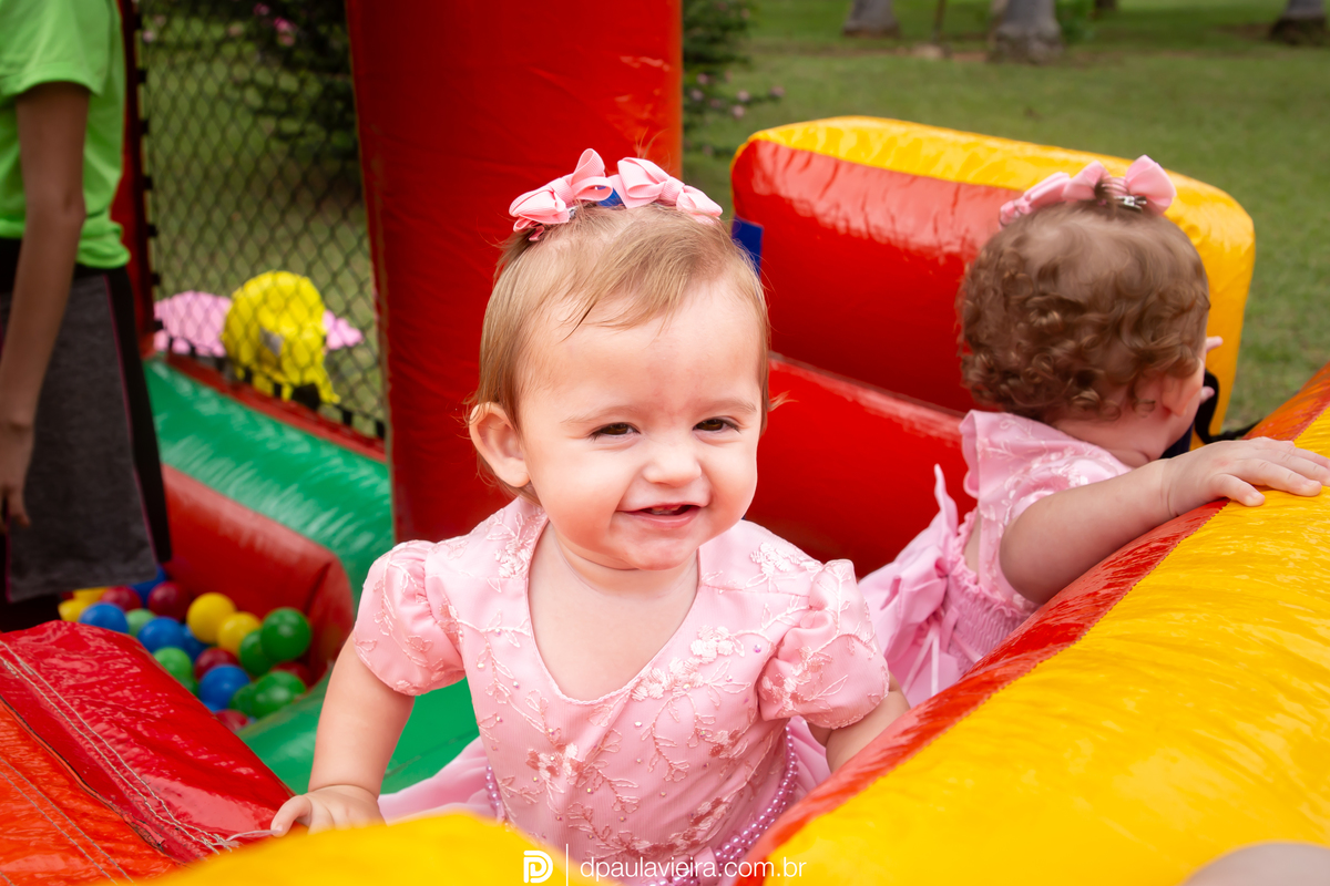 1aninho-gemeas-minnierosa-niver1ano-aniversarioinfantil-ibuna-saopoulo