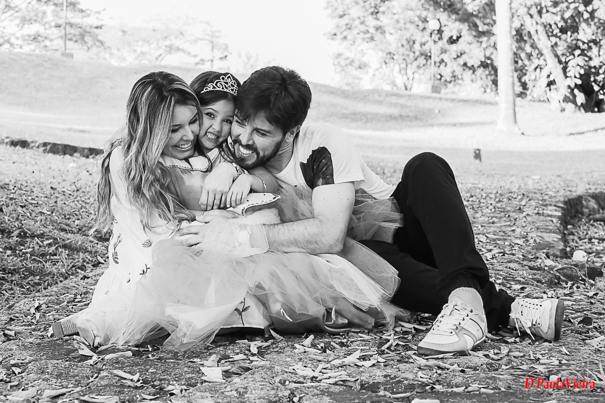 aniversario-princesa-vestido-rosa-coroa-foto-video-dpaula vieira-sp-casamento-studio-acompanhamento-ibiuna-sao roque-sorocaba-mairinque-interior-sao paulo-gestante-pre wedding-  acompanhamento-15 anos