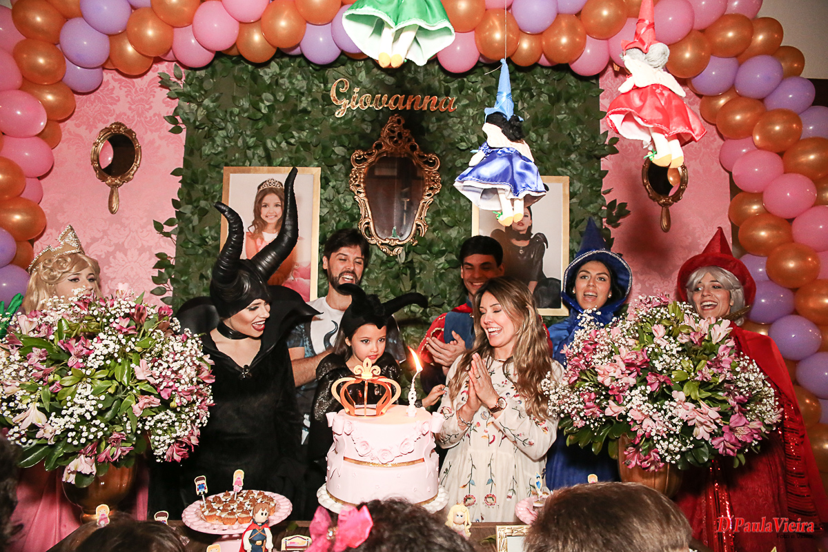 aniversario-malevola-princesas-fadas-foto-video-dpaula vieira-sp-casamento-studio-acompanhamento-ibiuna-sao roque-sorocaba-mairinque-interior-sao paulo-gestante-pre wedding-  acompanhamento-15 anos