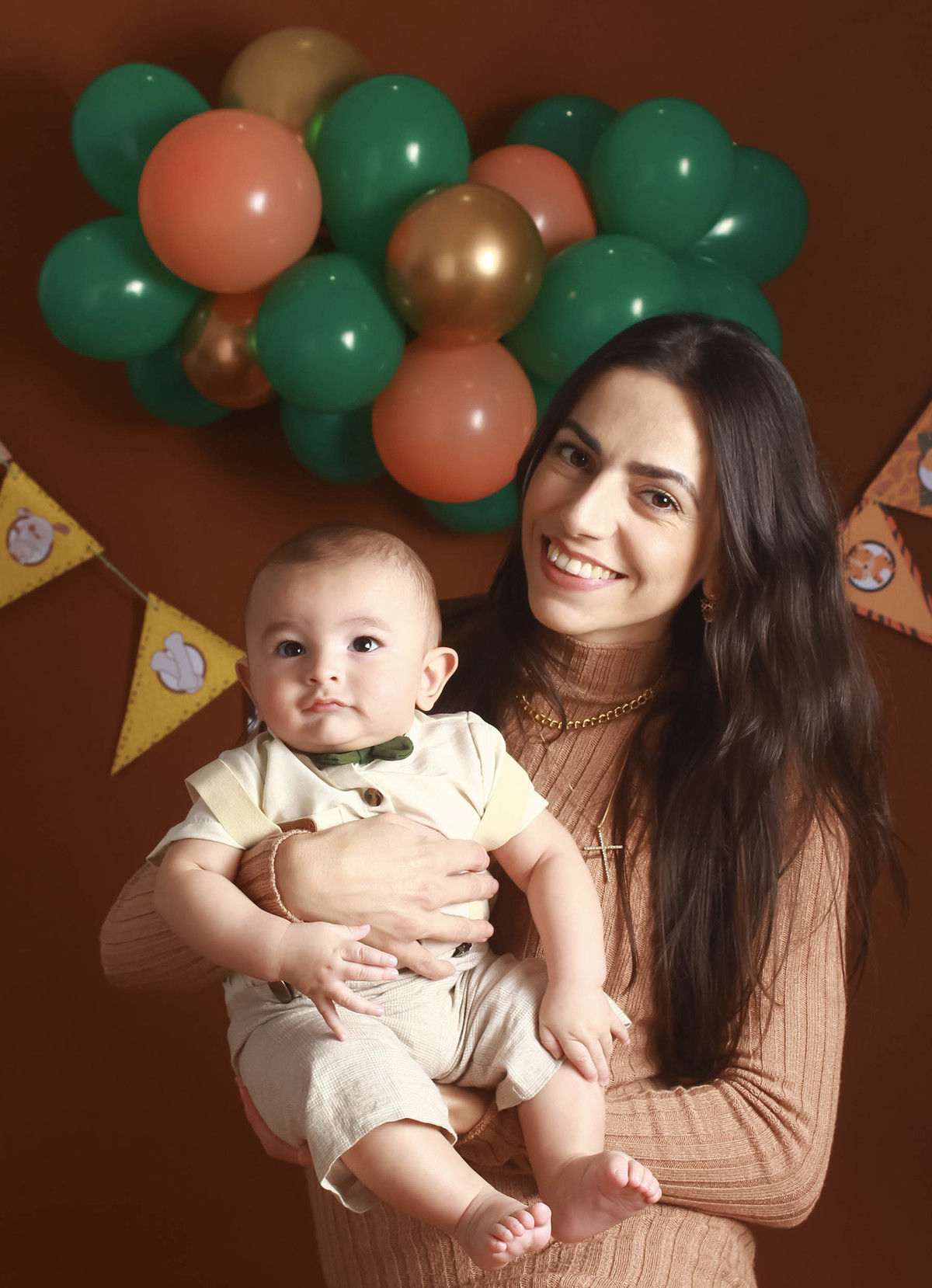 studio-estudio-foto-fotografia-book-gestante-acompanhamento-bebe-mesversario-casal-smash-newborn-ibiuna-aniversario-sao-paulo
